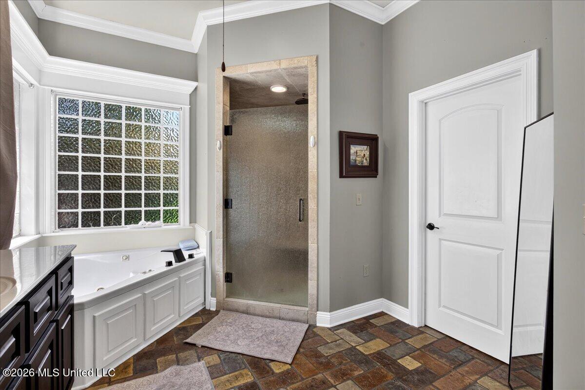 14 Bedford Forrest Lane Property Photo 28