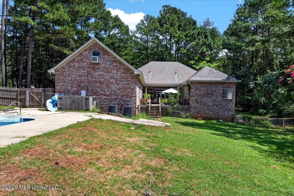 14 Bedford Forrest Lane Property Photo 38