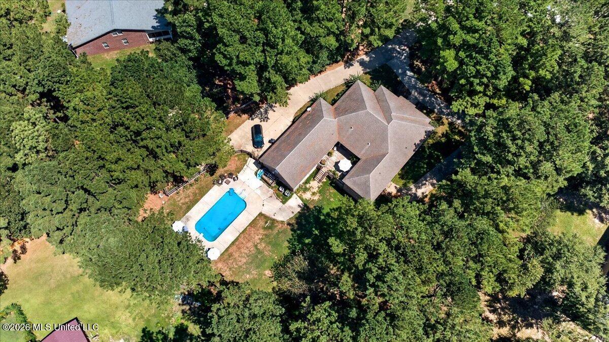 14 Bedford Forrest Lane Property Photo 43