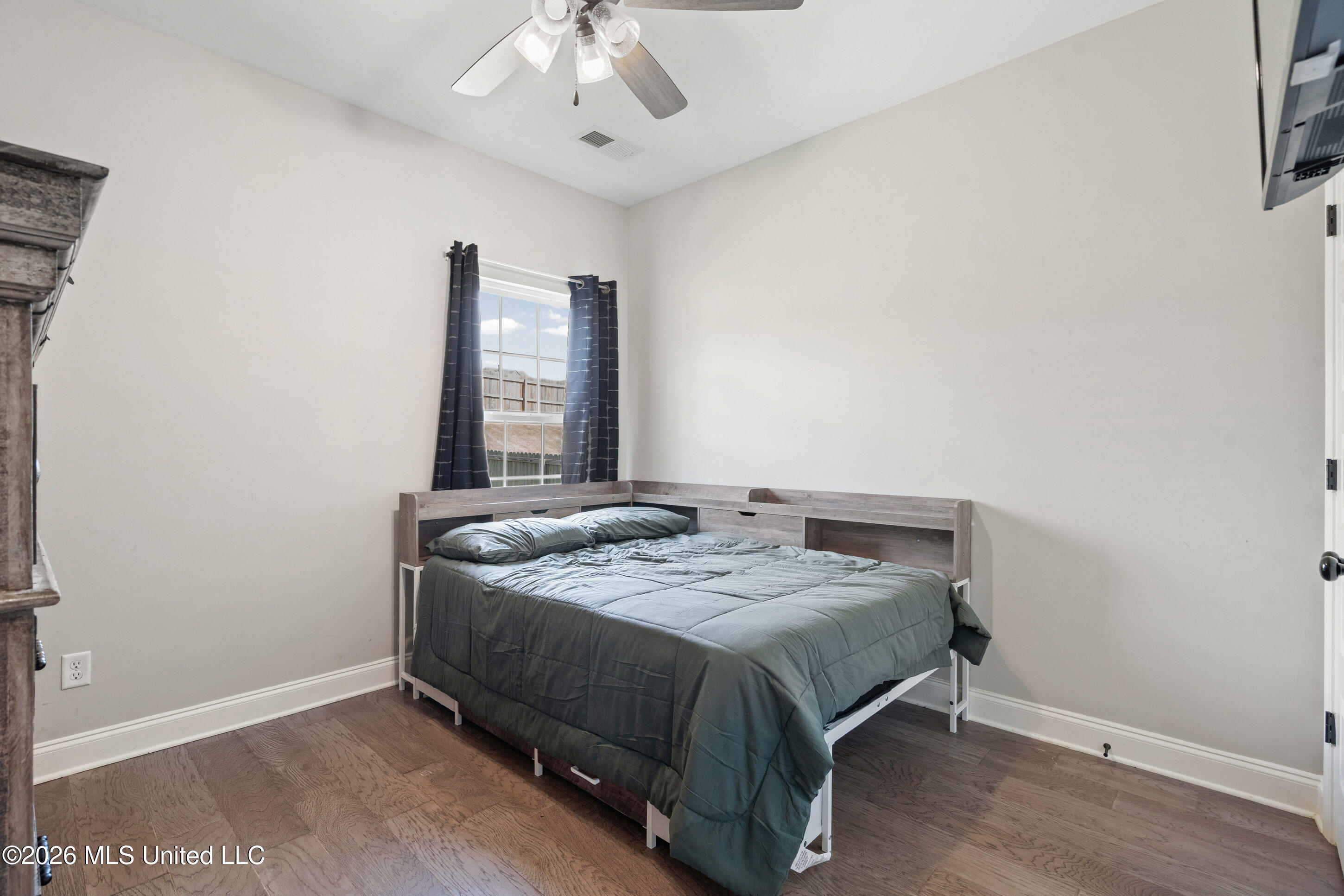 1218 Perry Place Drive Property Photo 17