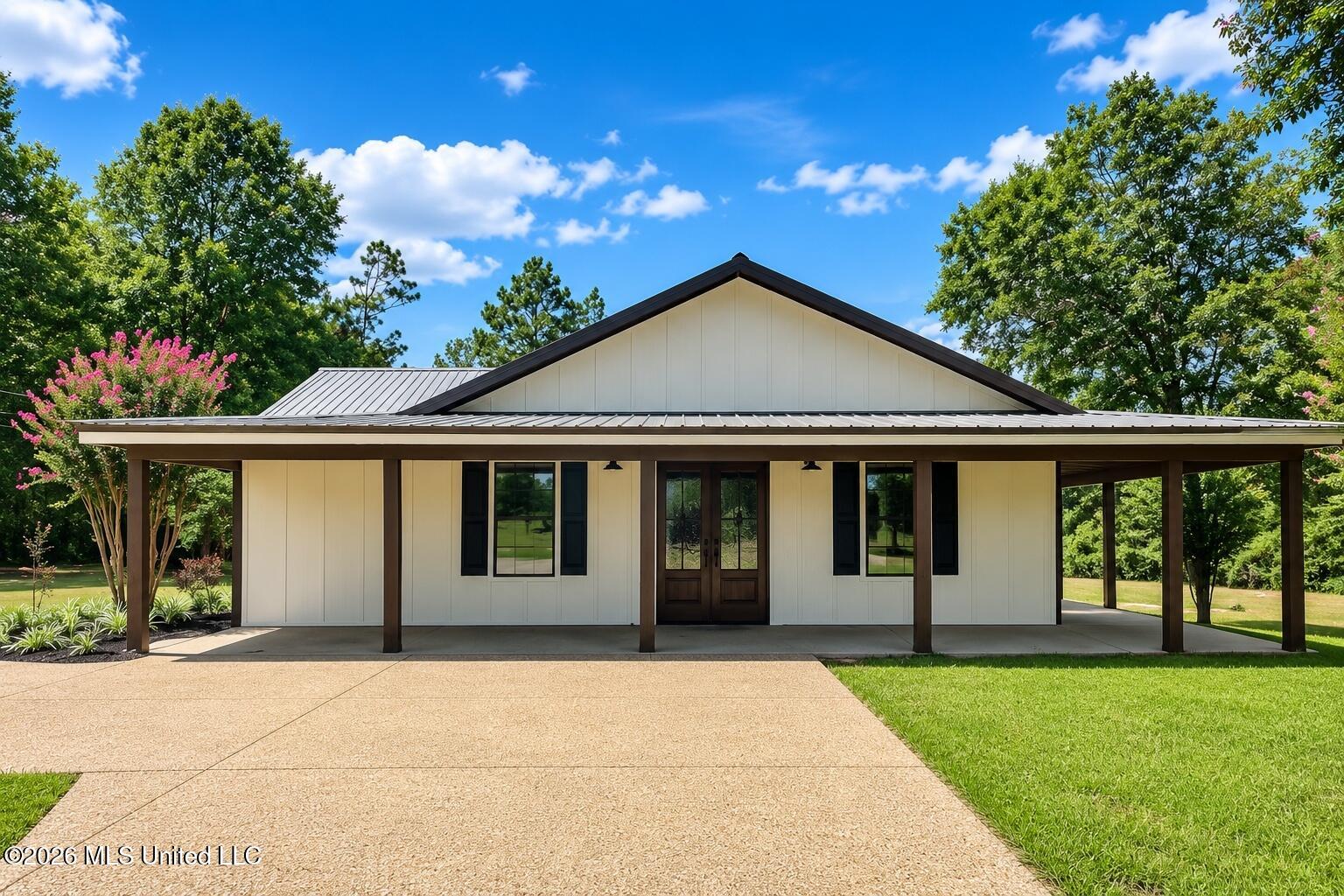 143 Pre Eddy Road Property Photo 1