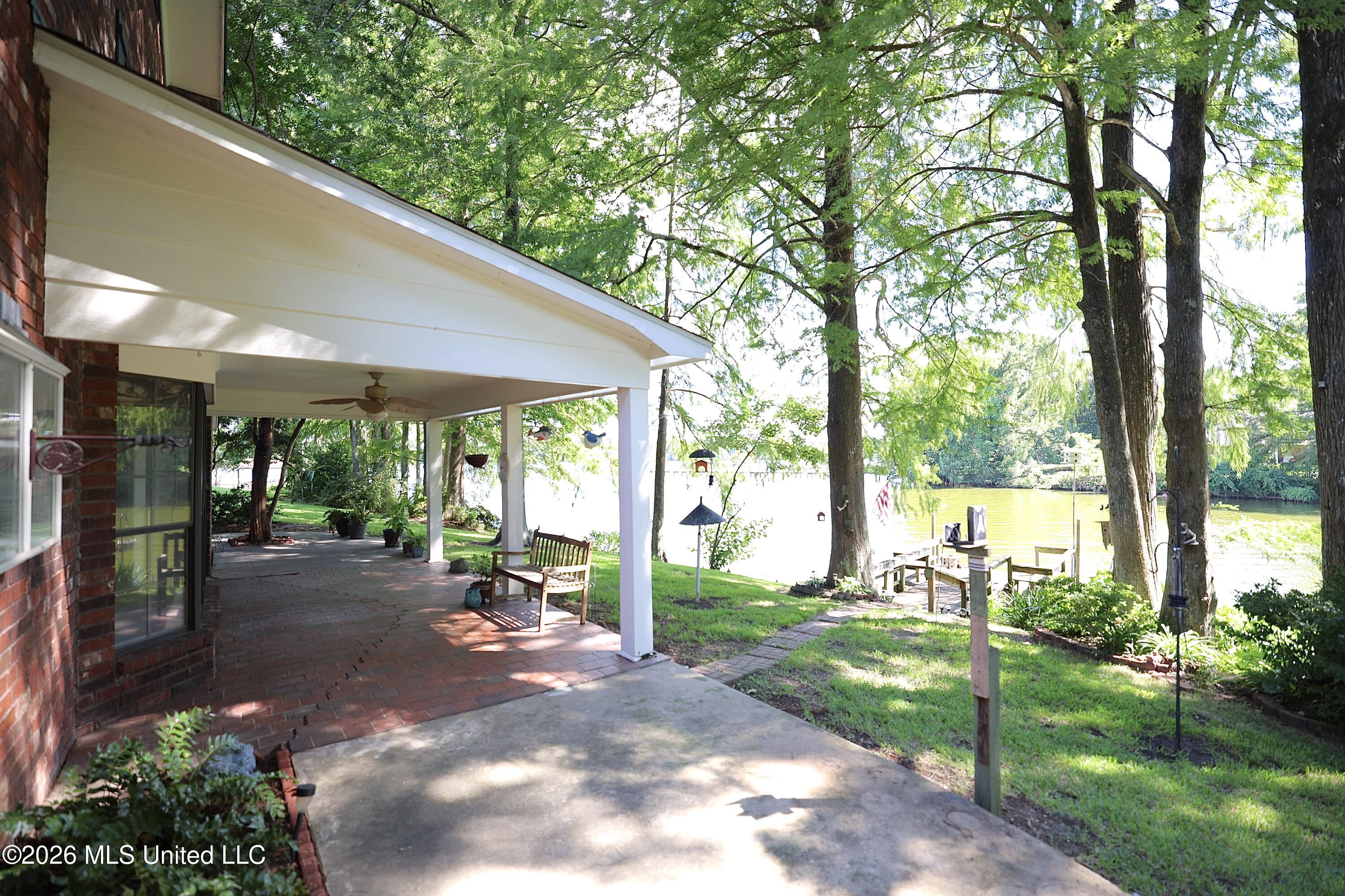 199 Weecama Drive Property Photo 10