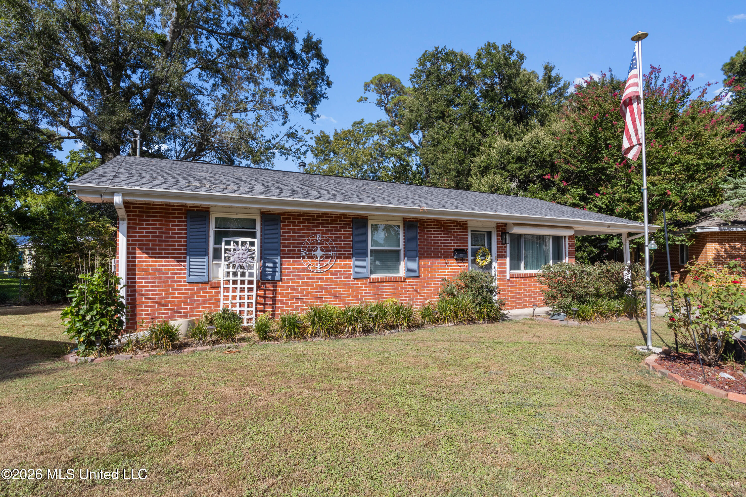331 Shirley Court Property Photo 26
