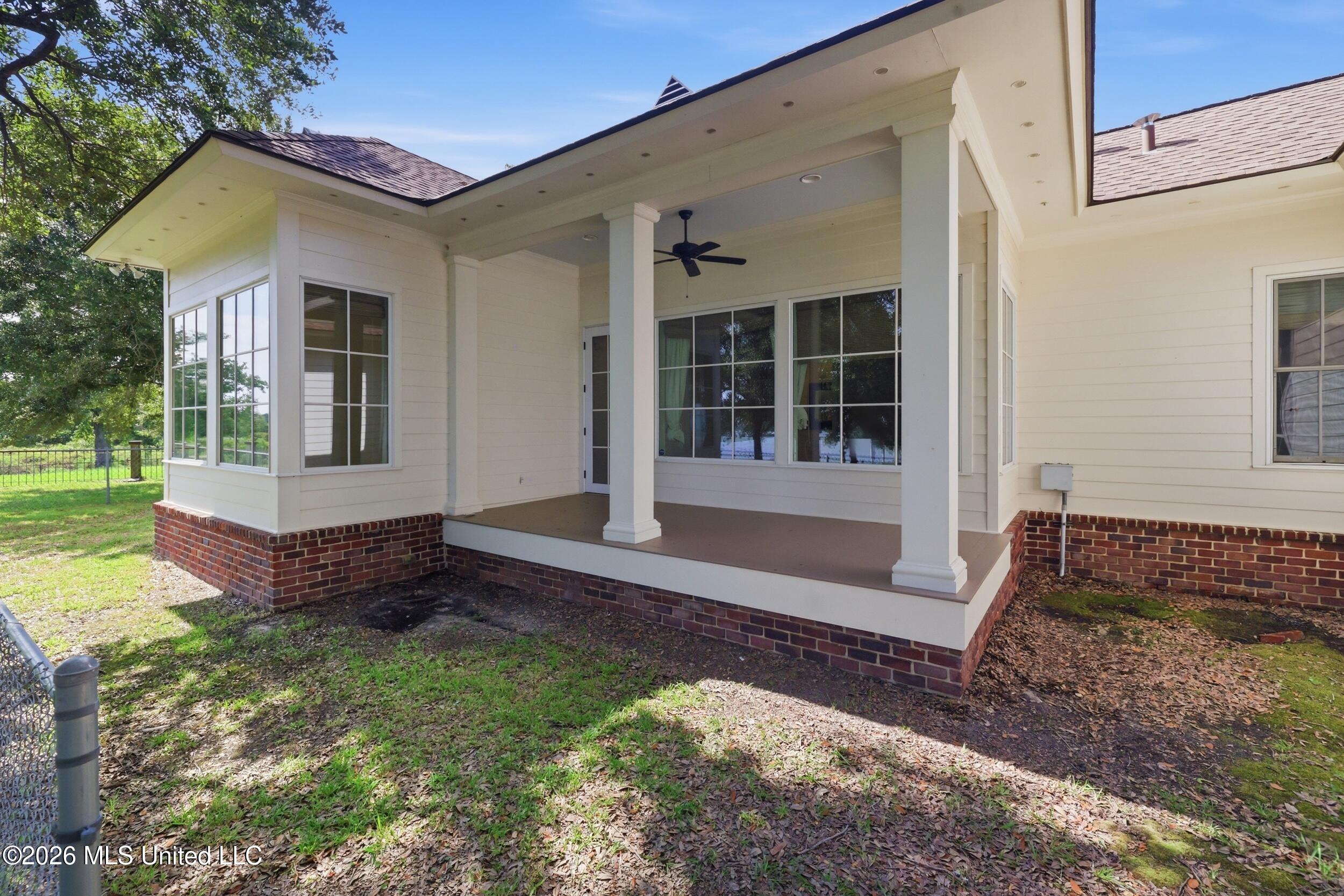 3111 Happy Landing Lane Property Photo 45