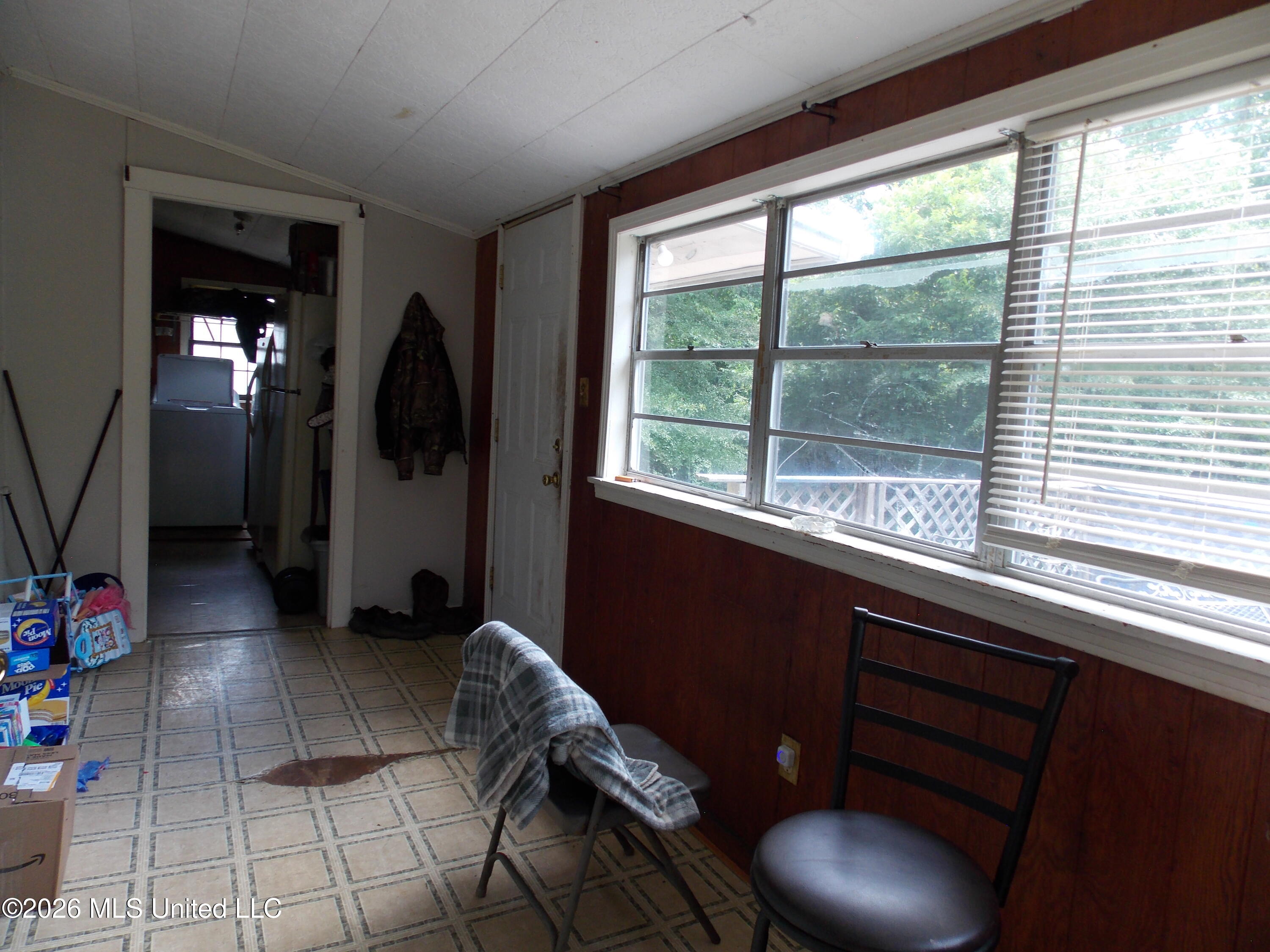 1010 Main Street Property Photo 18