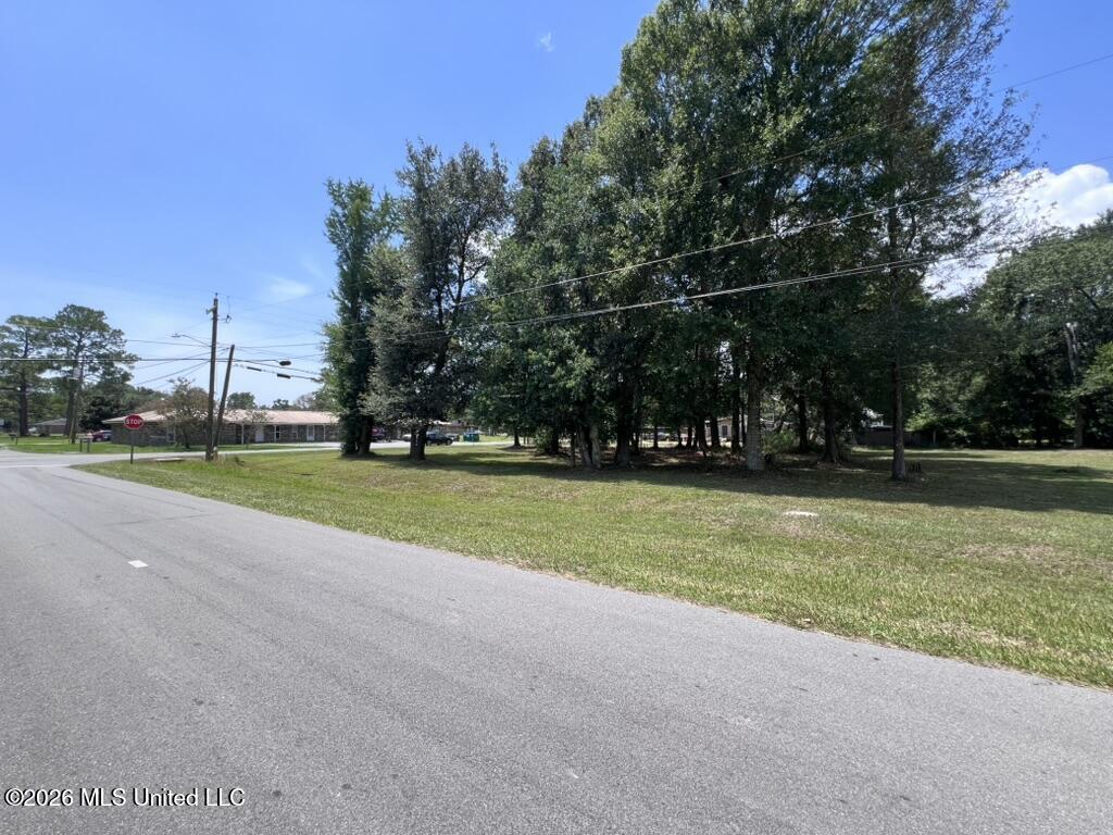 Florida Avenue Property Photo 1