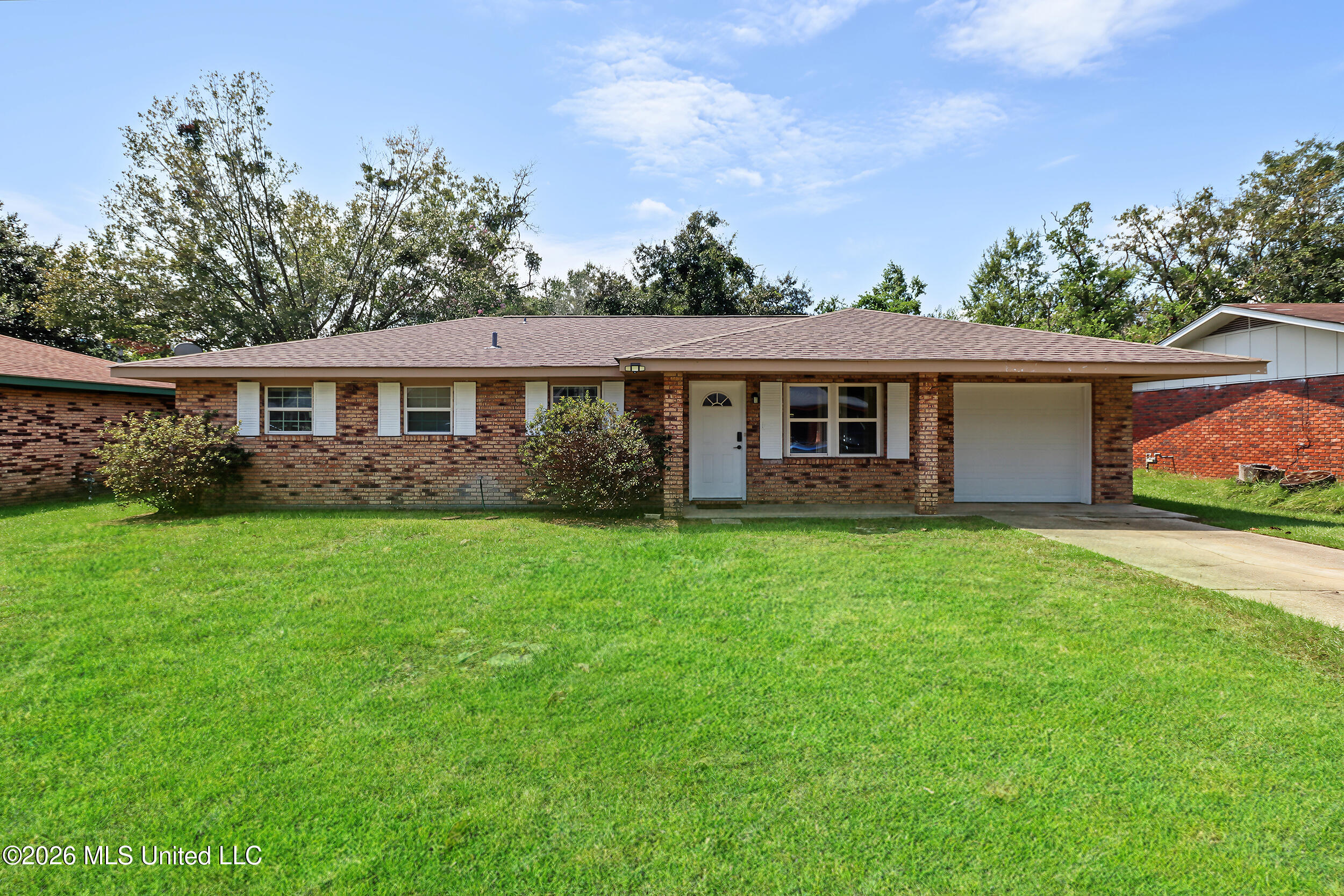 602 Temple Drive Property Photo 2