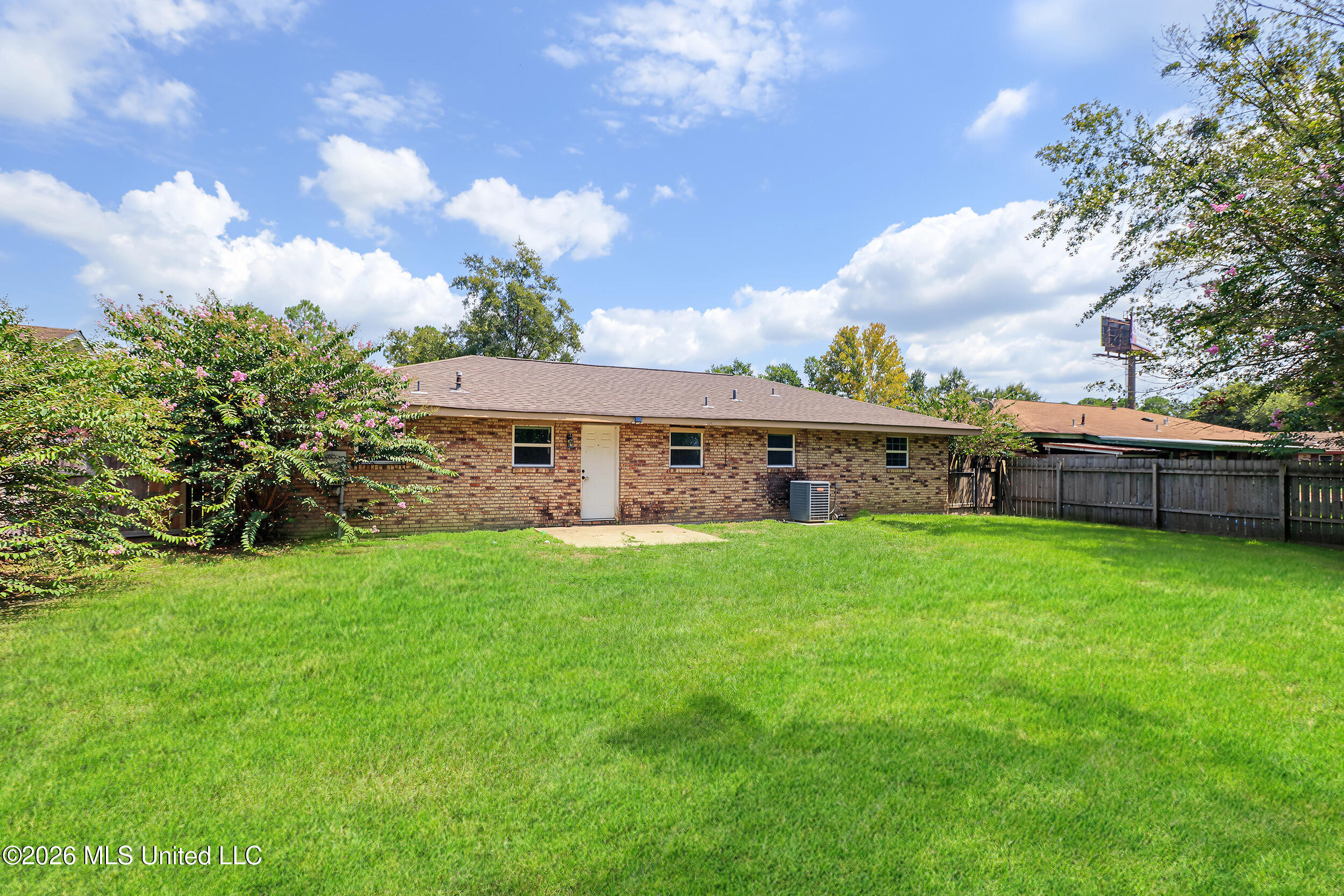 602 Temple Drive Property Photo 3