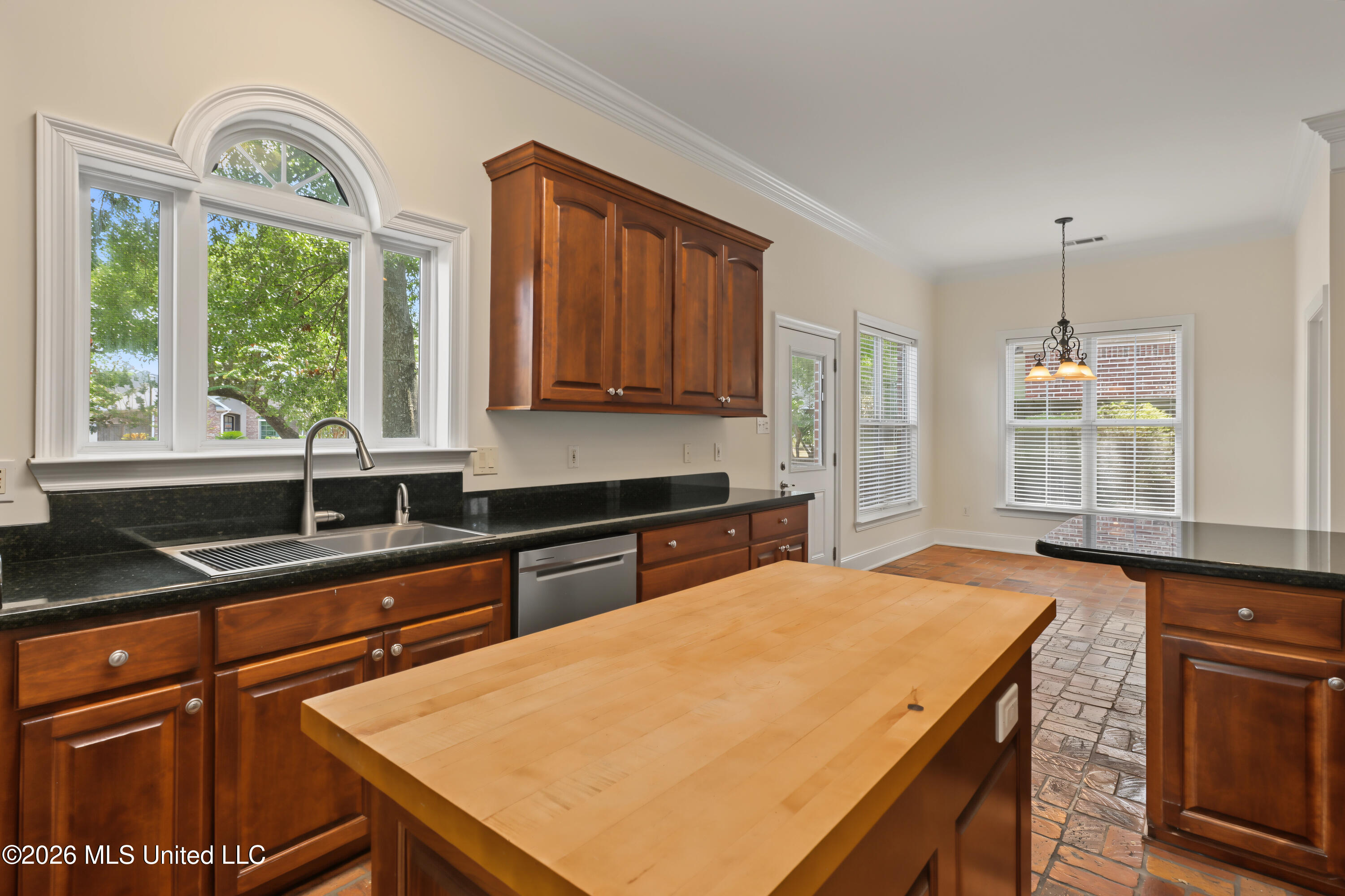 11554 Briarstone Place Property Photo 10