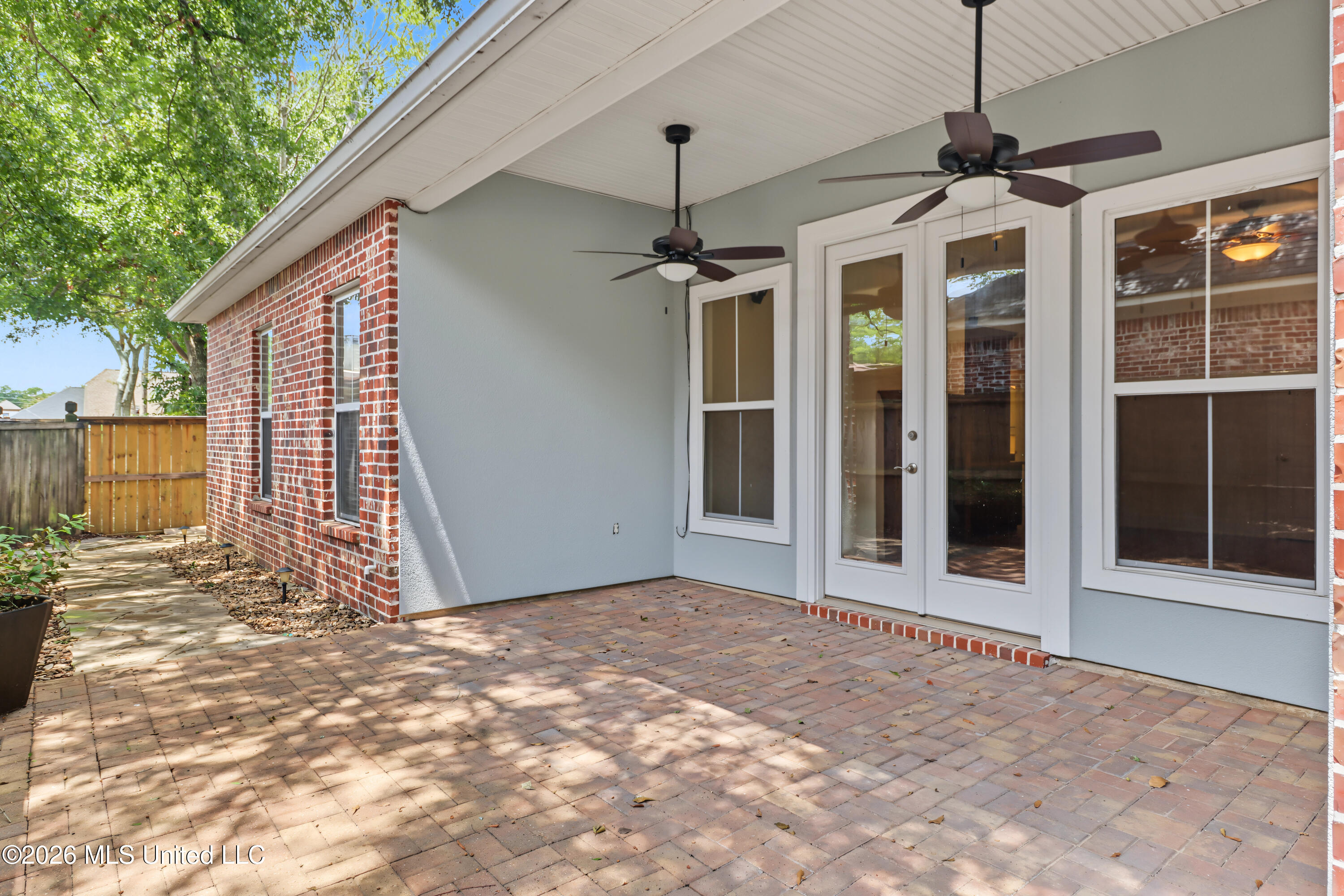 11554 Briarstone Place Property Photo 31