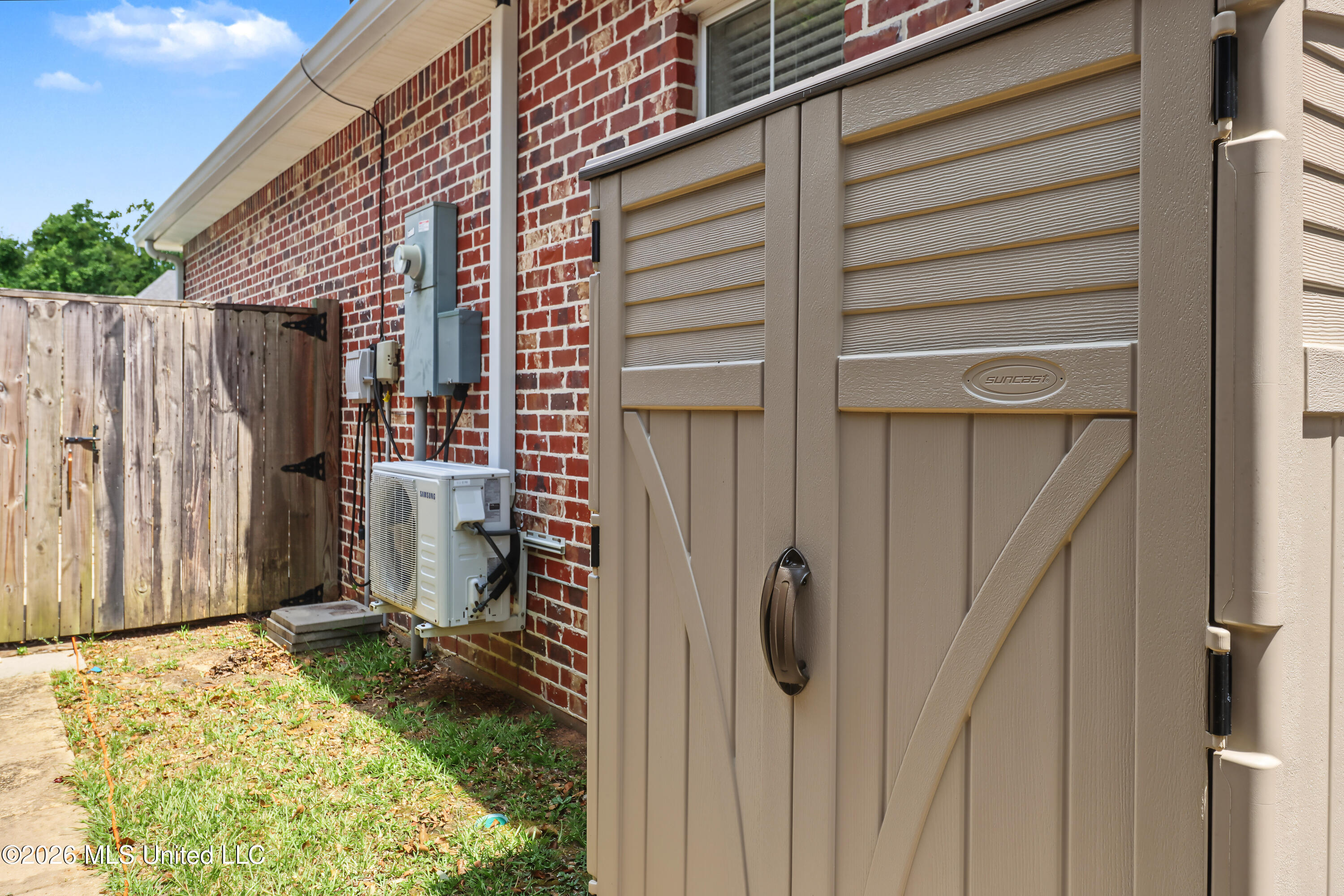 11554 Briarstone Place Property Photo 34