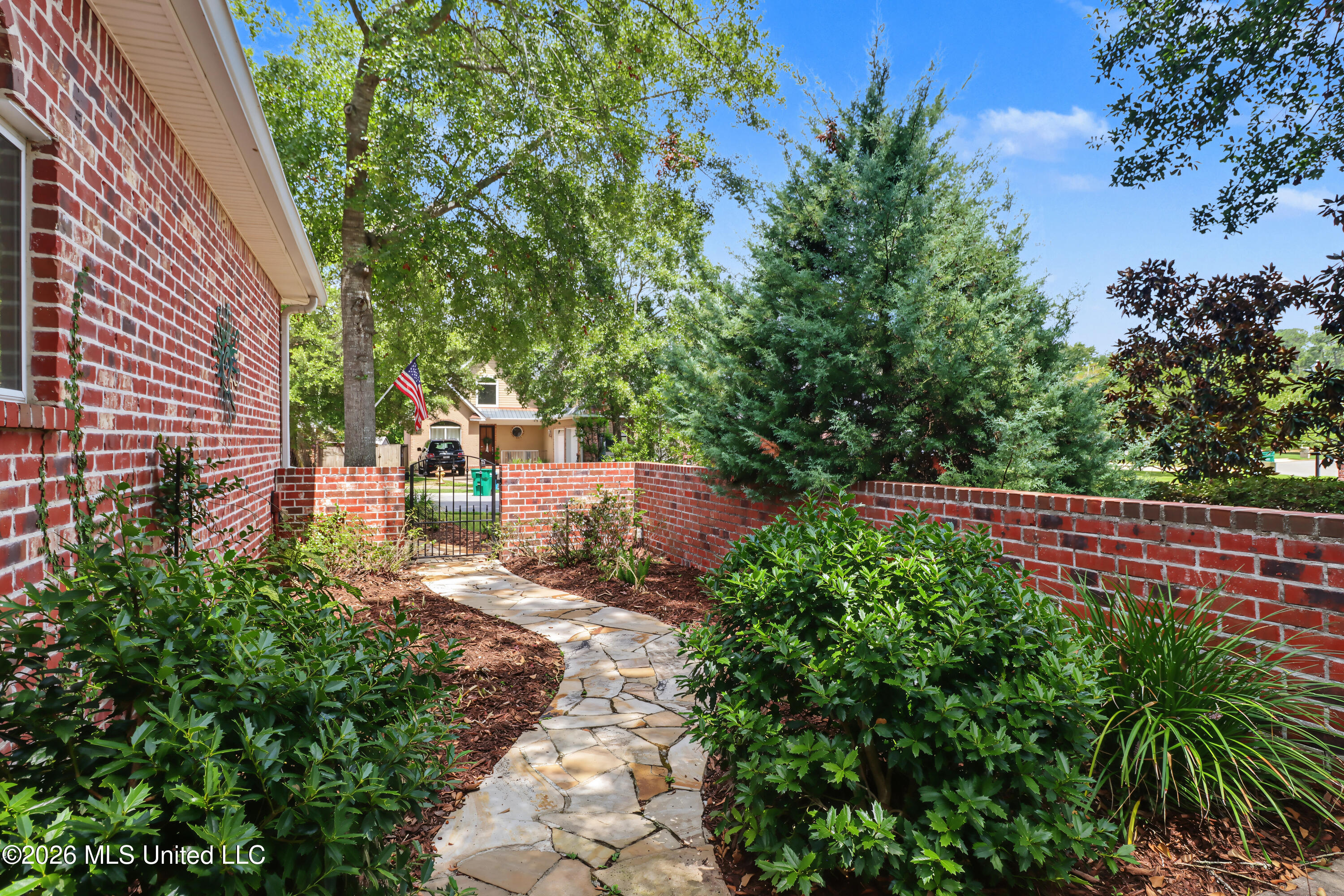 11554 Briarstone Place Property Photo 36
