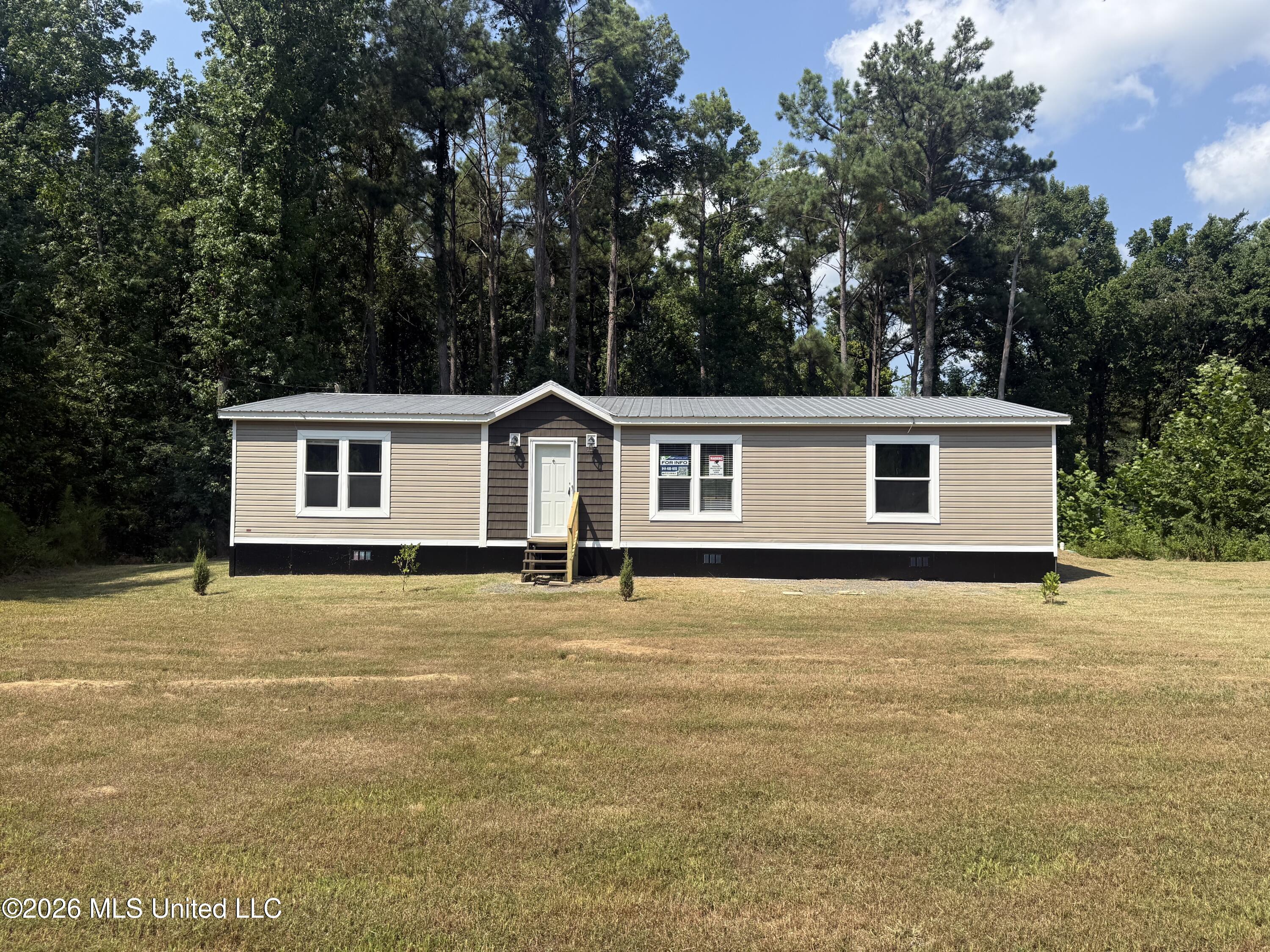 70 Honeysuckle Crossing Property Photo 1