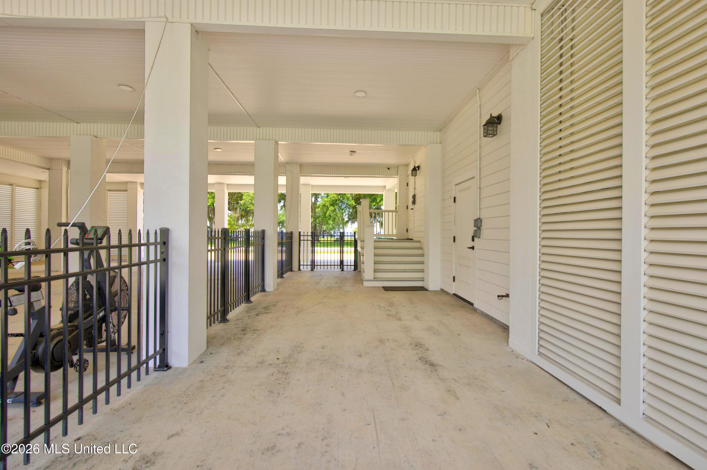 96 Boardman Avenue Property Photo 48