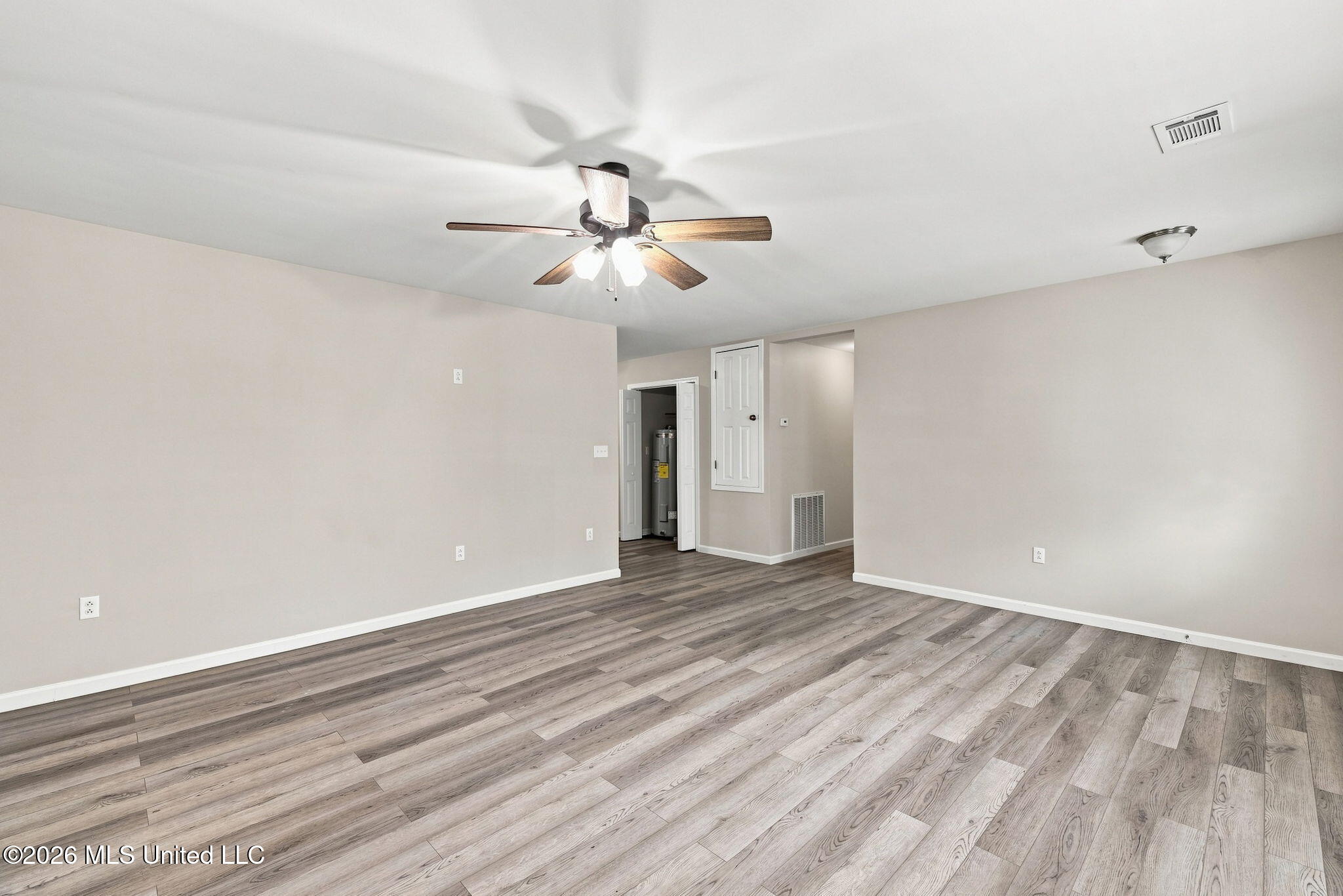 331 Hope Lane Property Photo 9