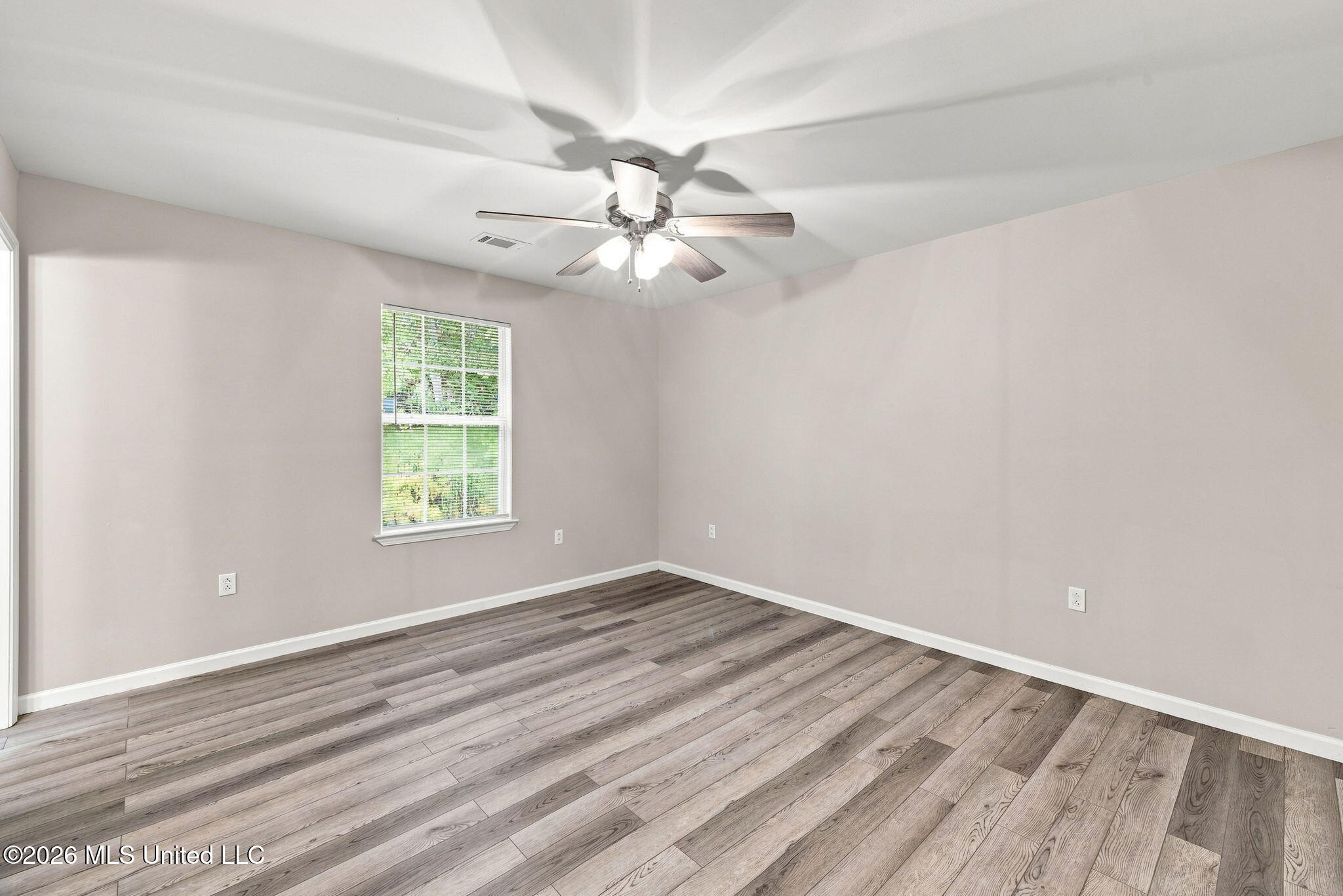 331 Hope Lane Property Photo 14