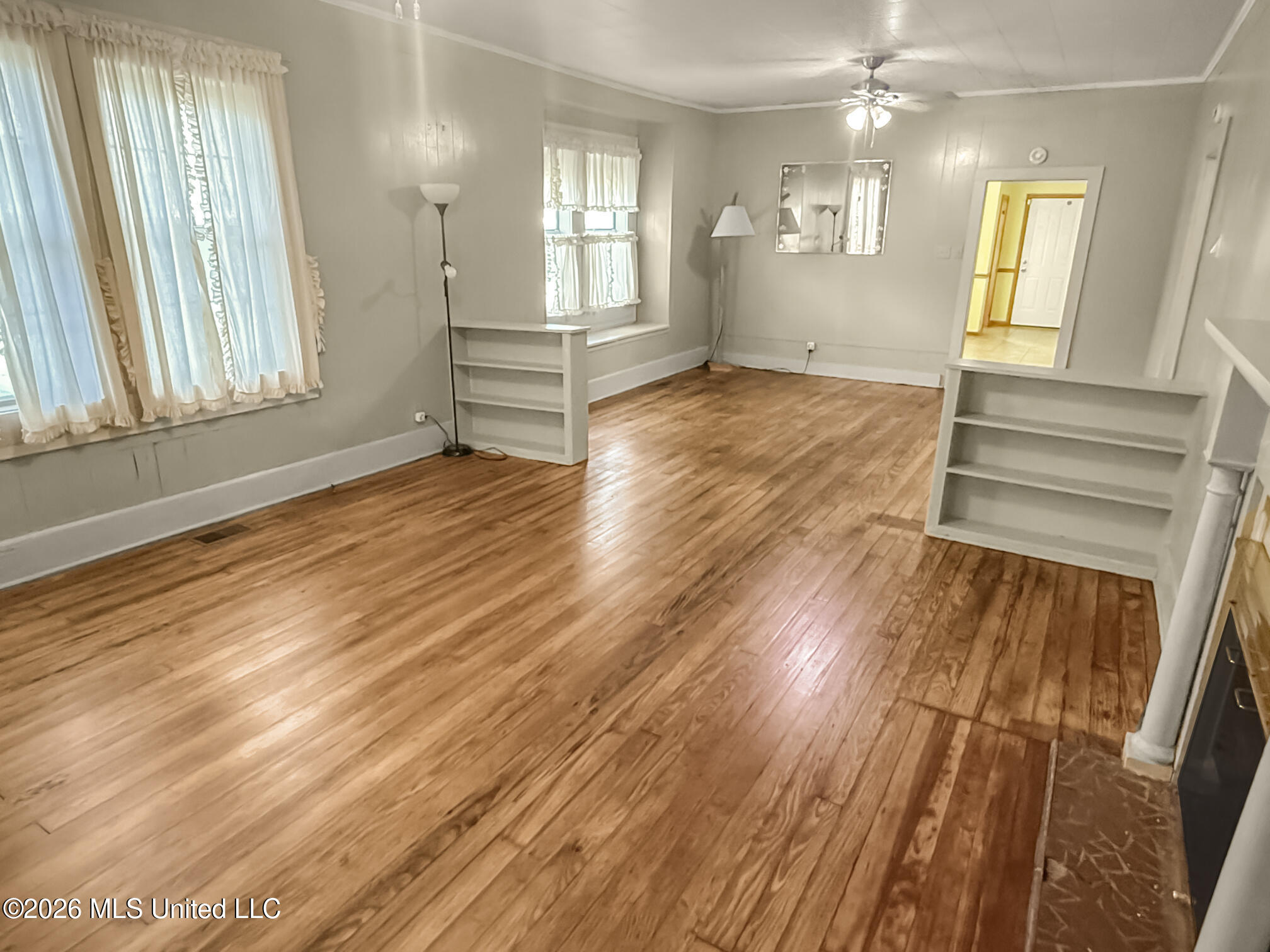 310 Burke Avenue Property Photo 11