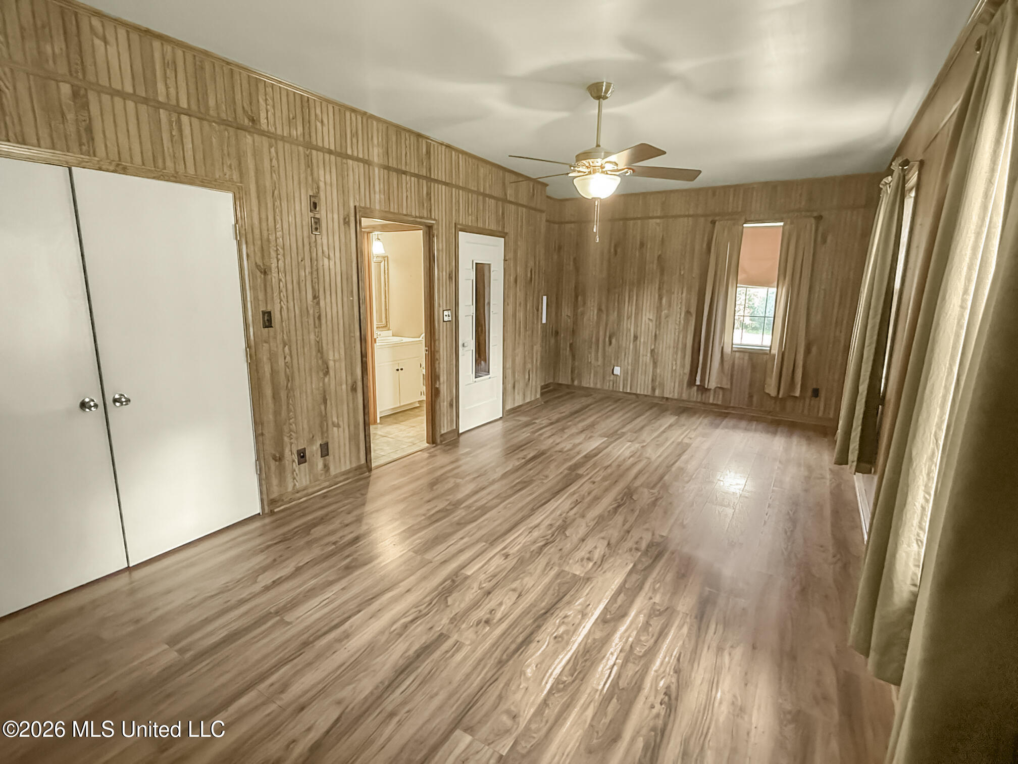 310 Burke Avenue Property Photo 19