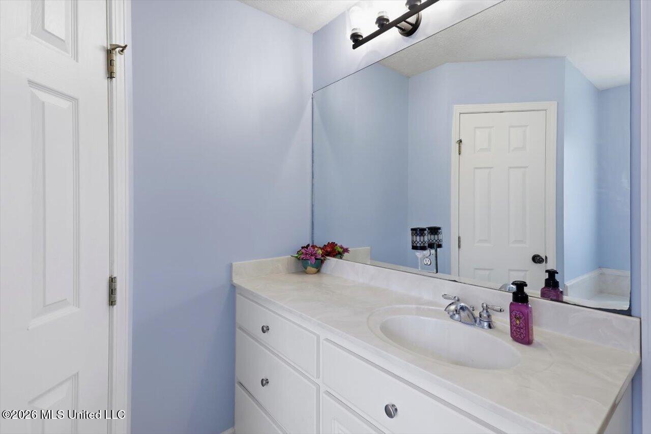261 Cherry Bark Drive Property Photo 20