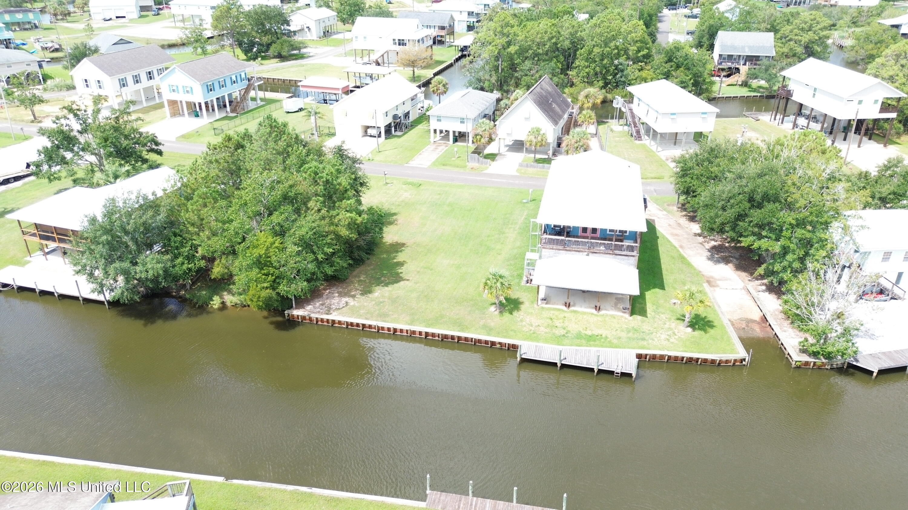 11030 New York Street Property Photo 5