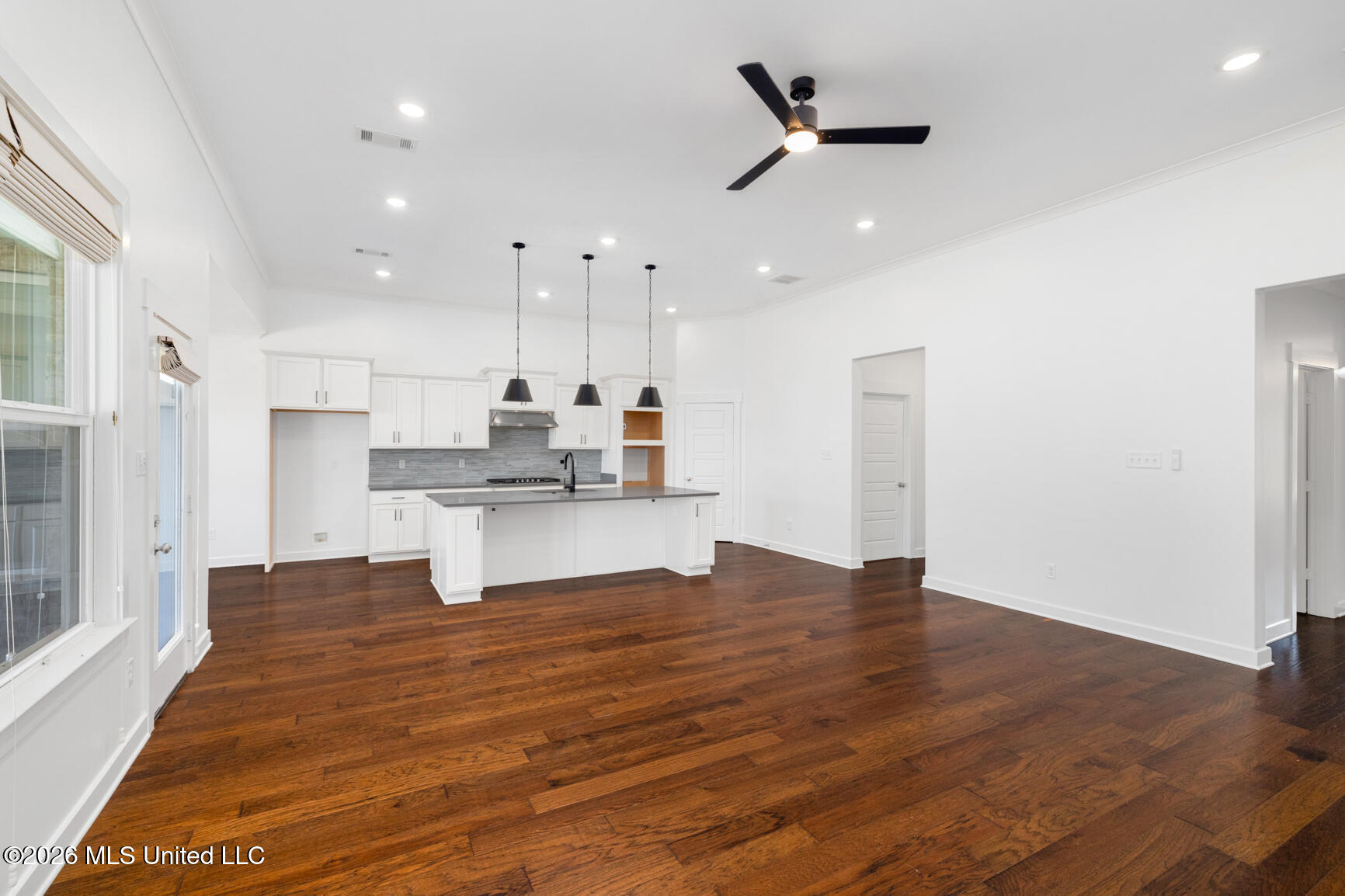 6509 S Briar Lane Property Photo 12
