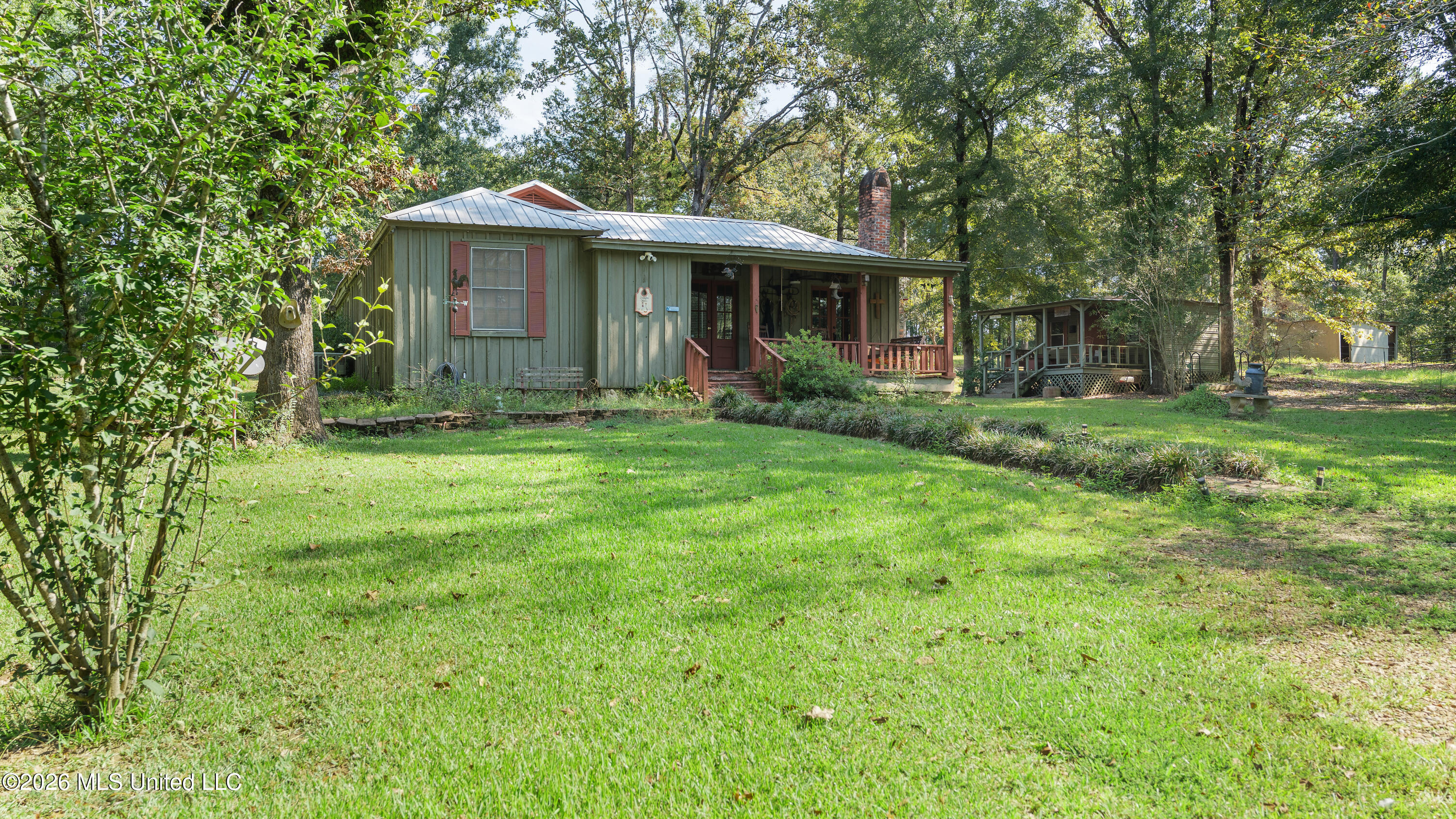 1236 Jack Johnson Road Property Photo 3