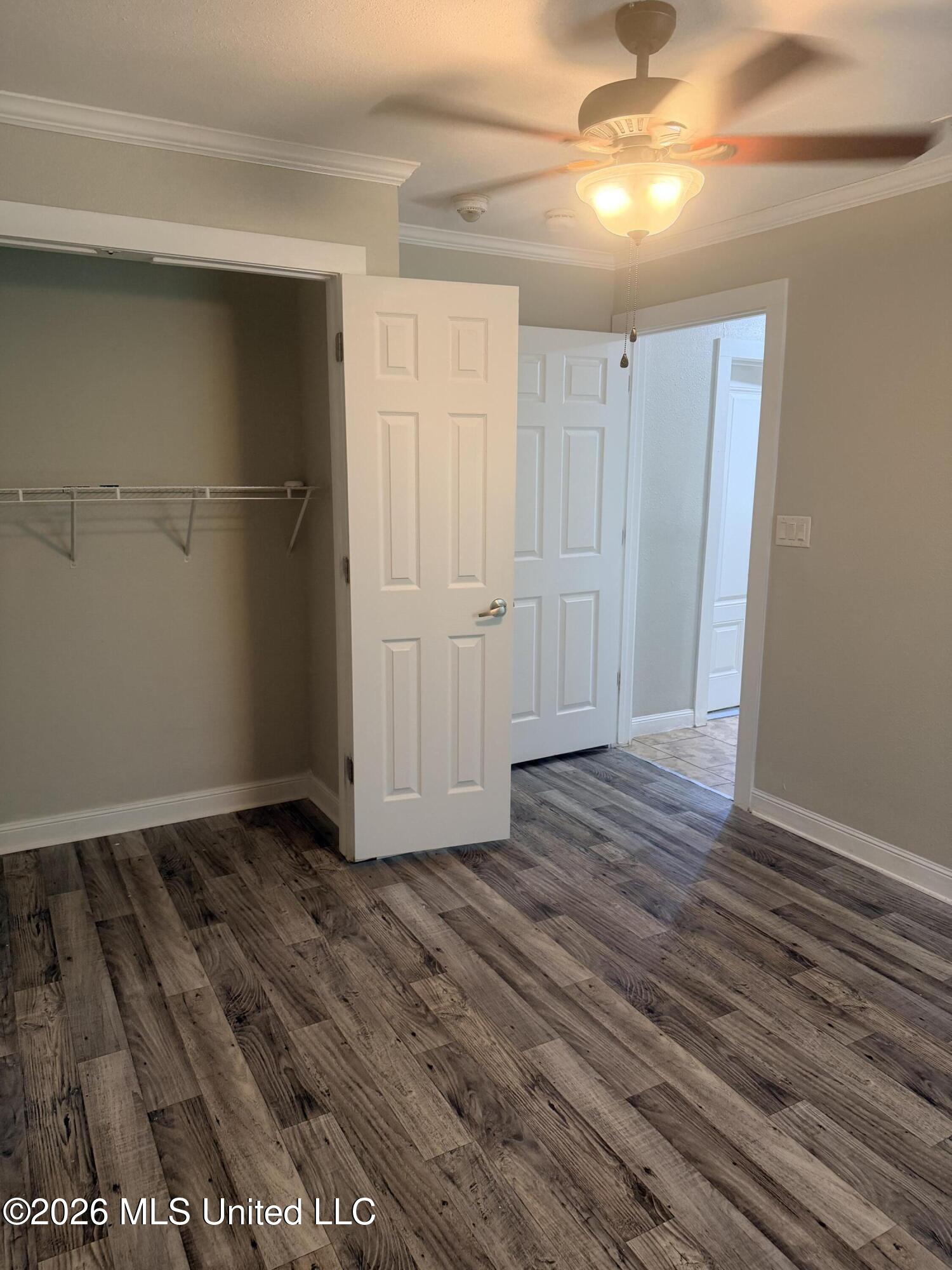 8708 Birch Avenue Property Photo 12