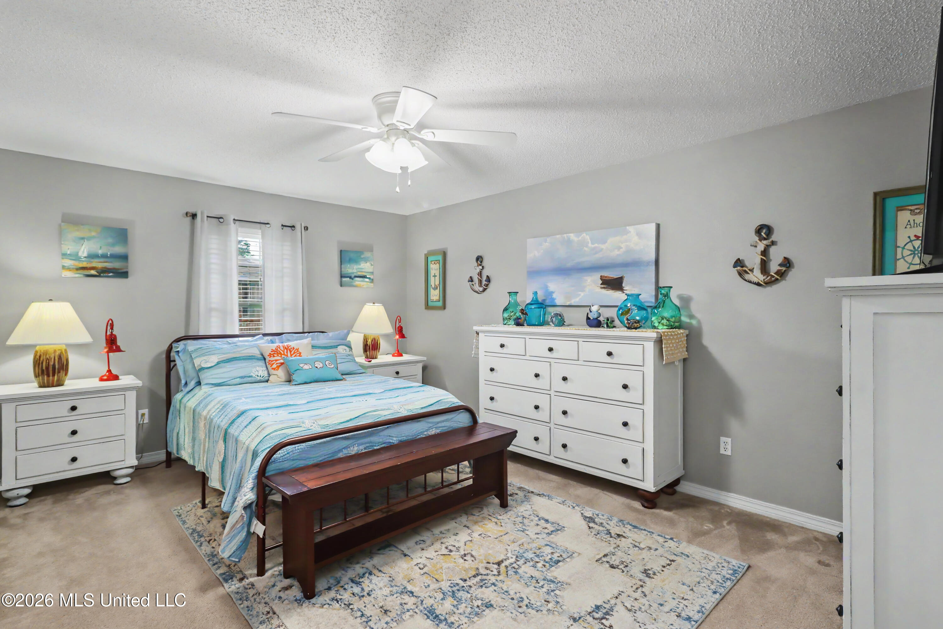 10185 Lake Forest Drive Property Photo 13