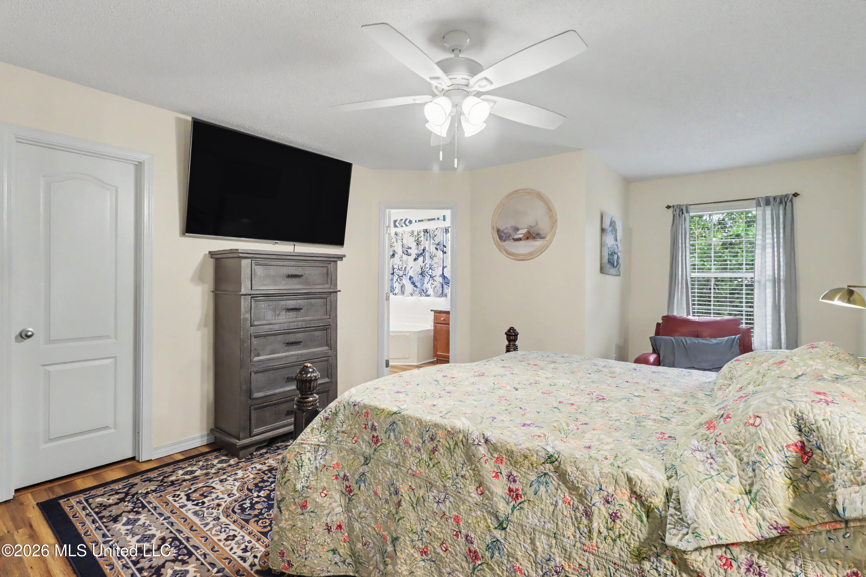 10185 Lake Forest Drive Property Photo 18