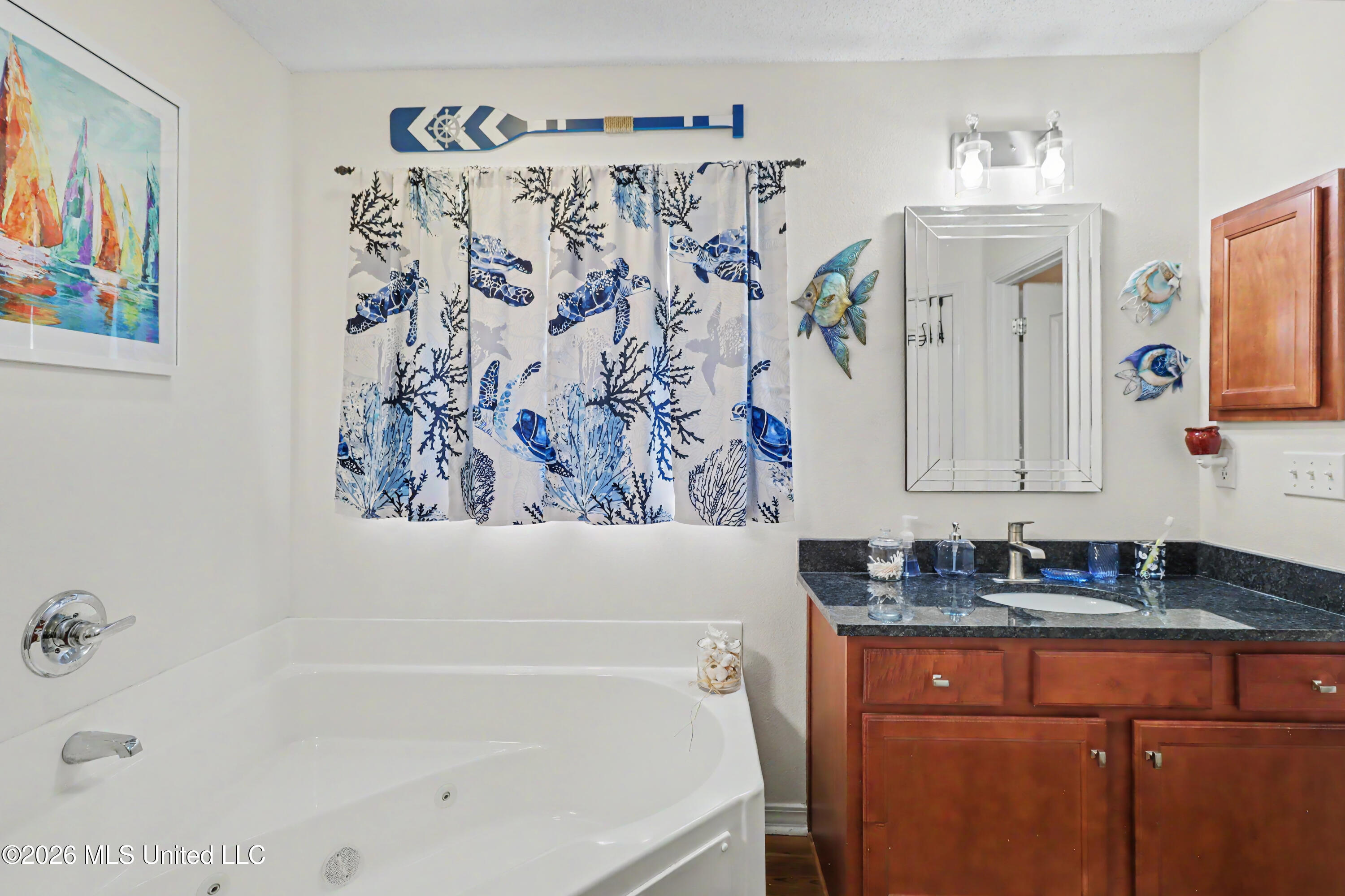 10185 Lake Forest Drive Property Photo 21