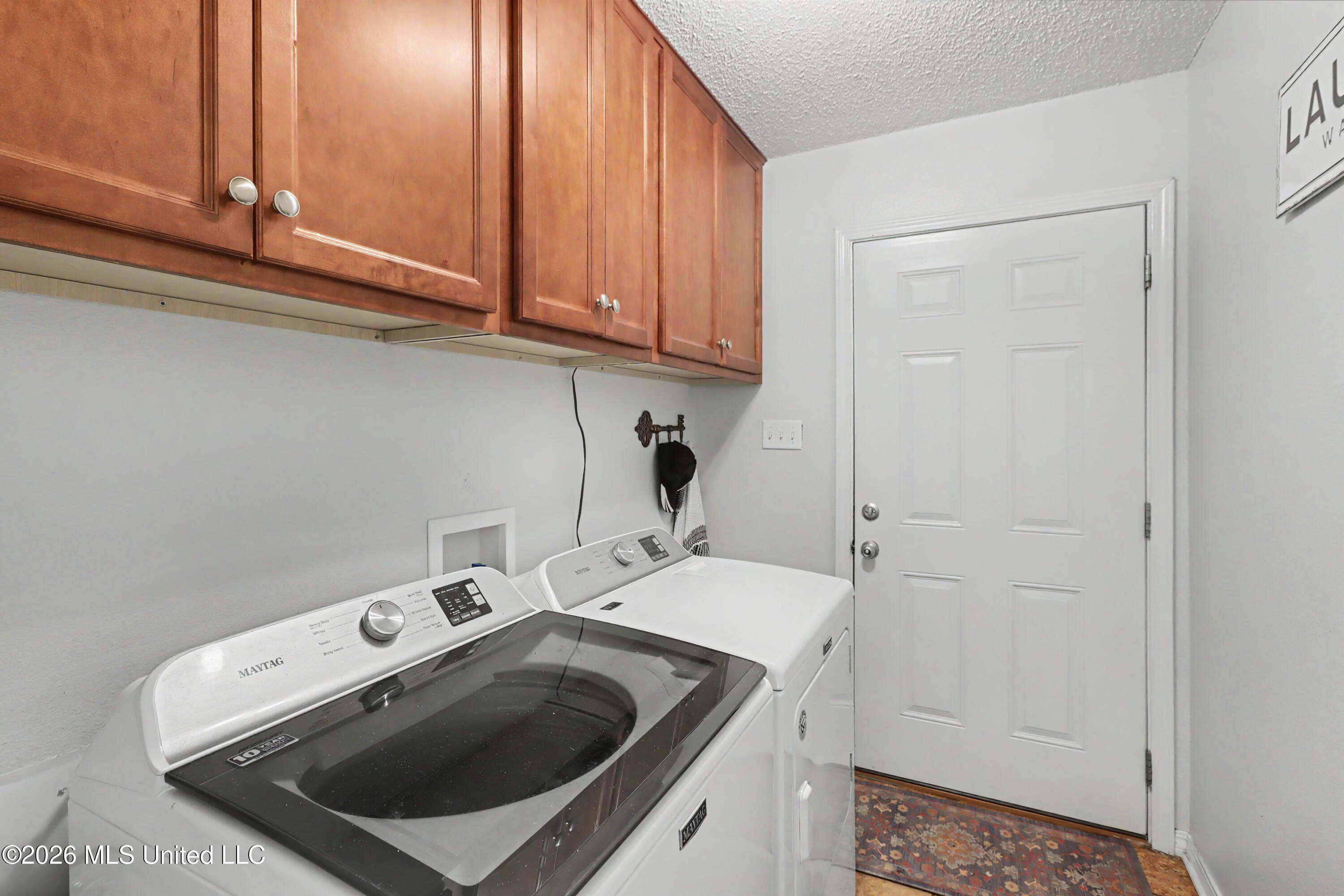 10185 Lake Forest Drive Property Photo 22