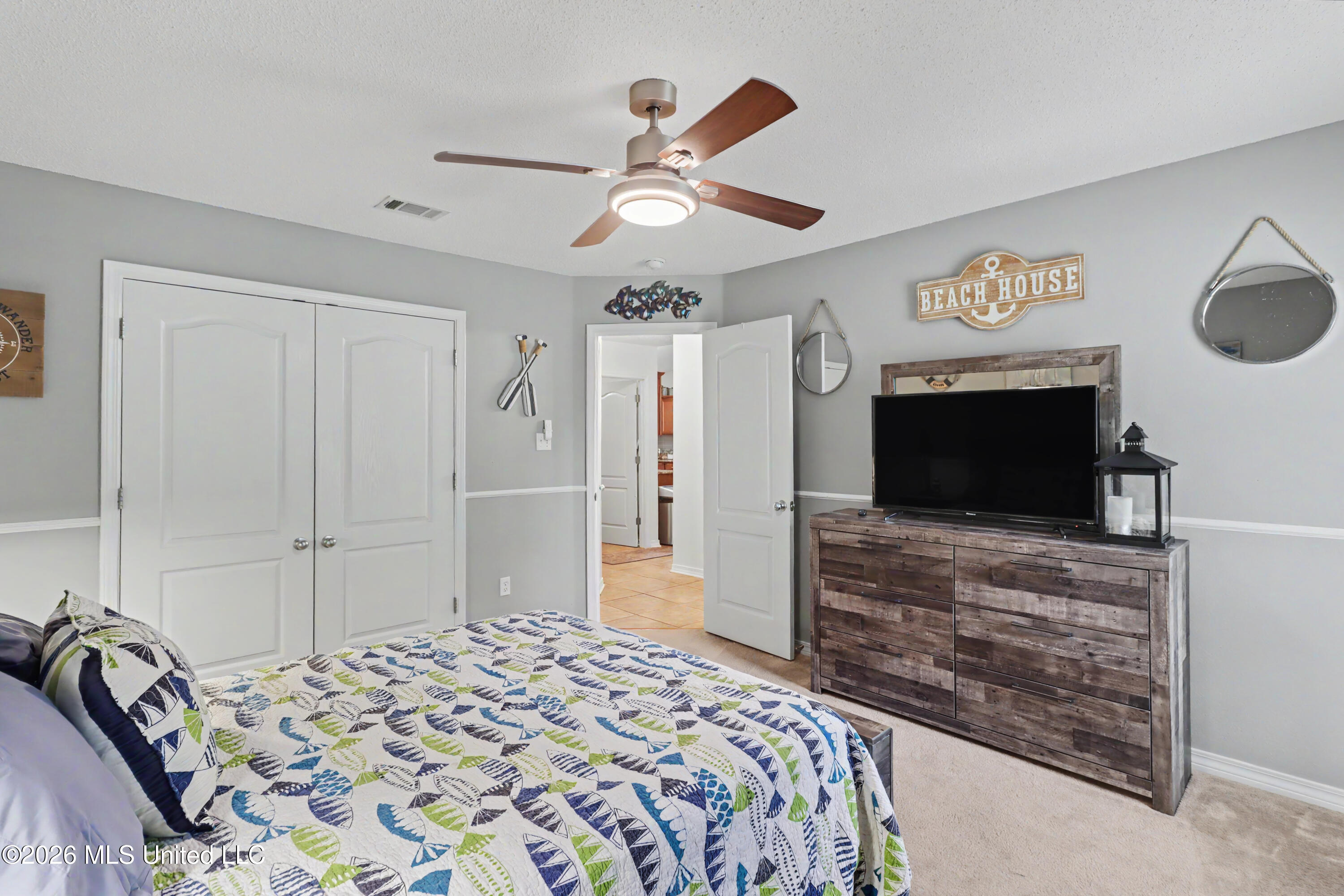 10185 Lake Forest Drive Property Photo 28