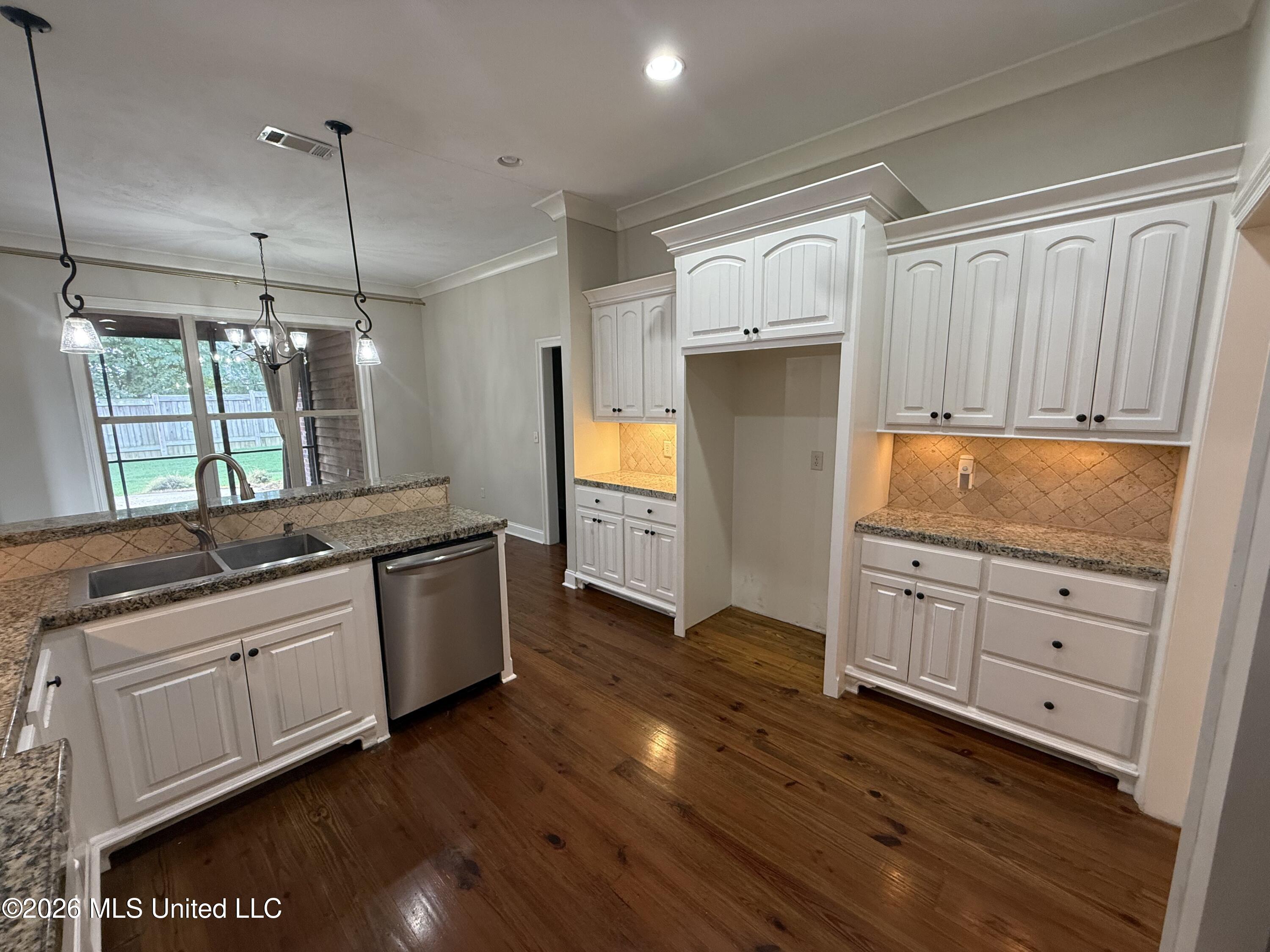 135 Saint Croix Lane Property Photo 13