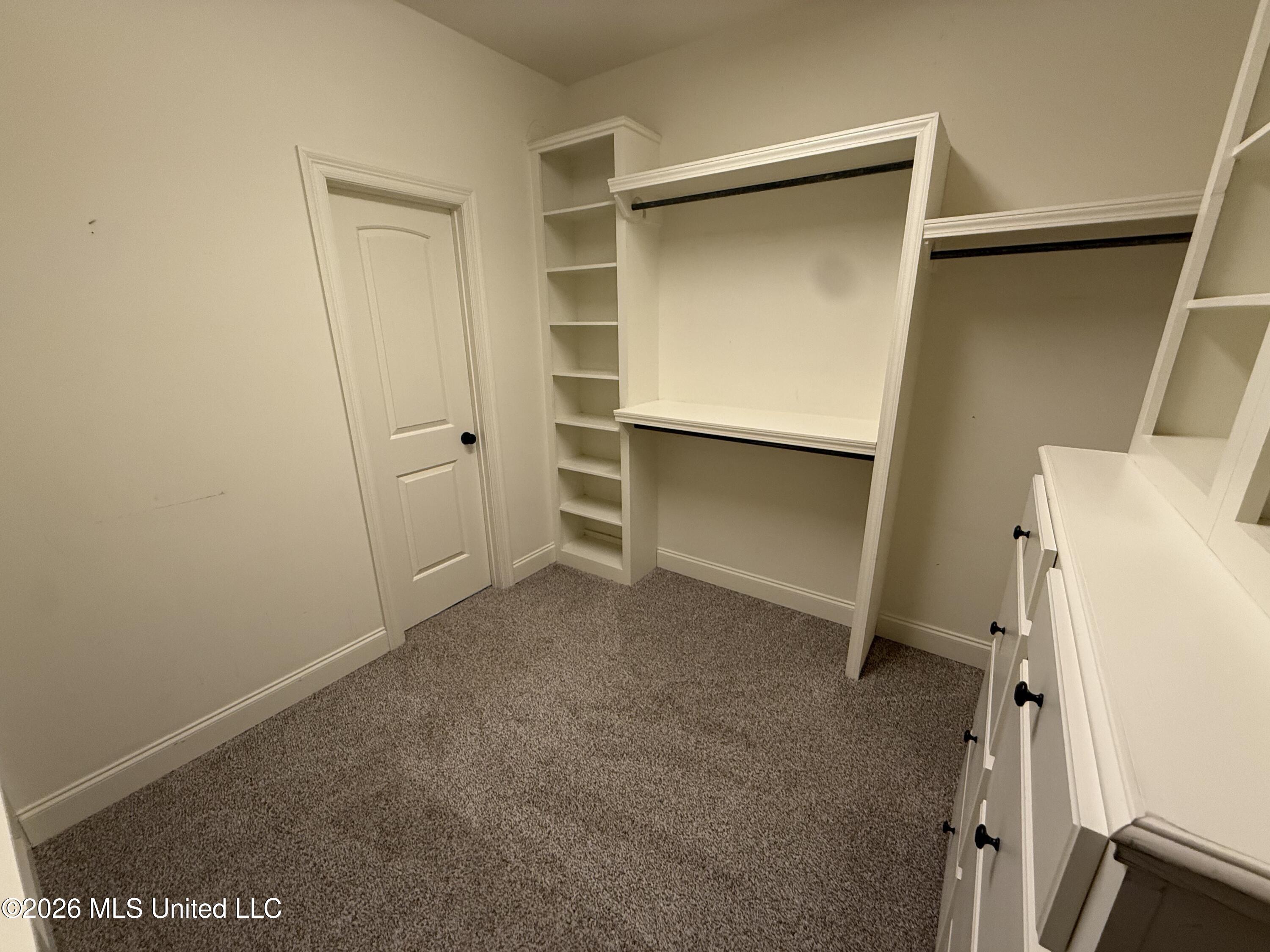 135 Saint Croix Lane Property Photo 31