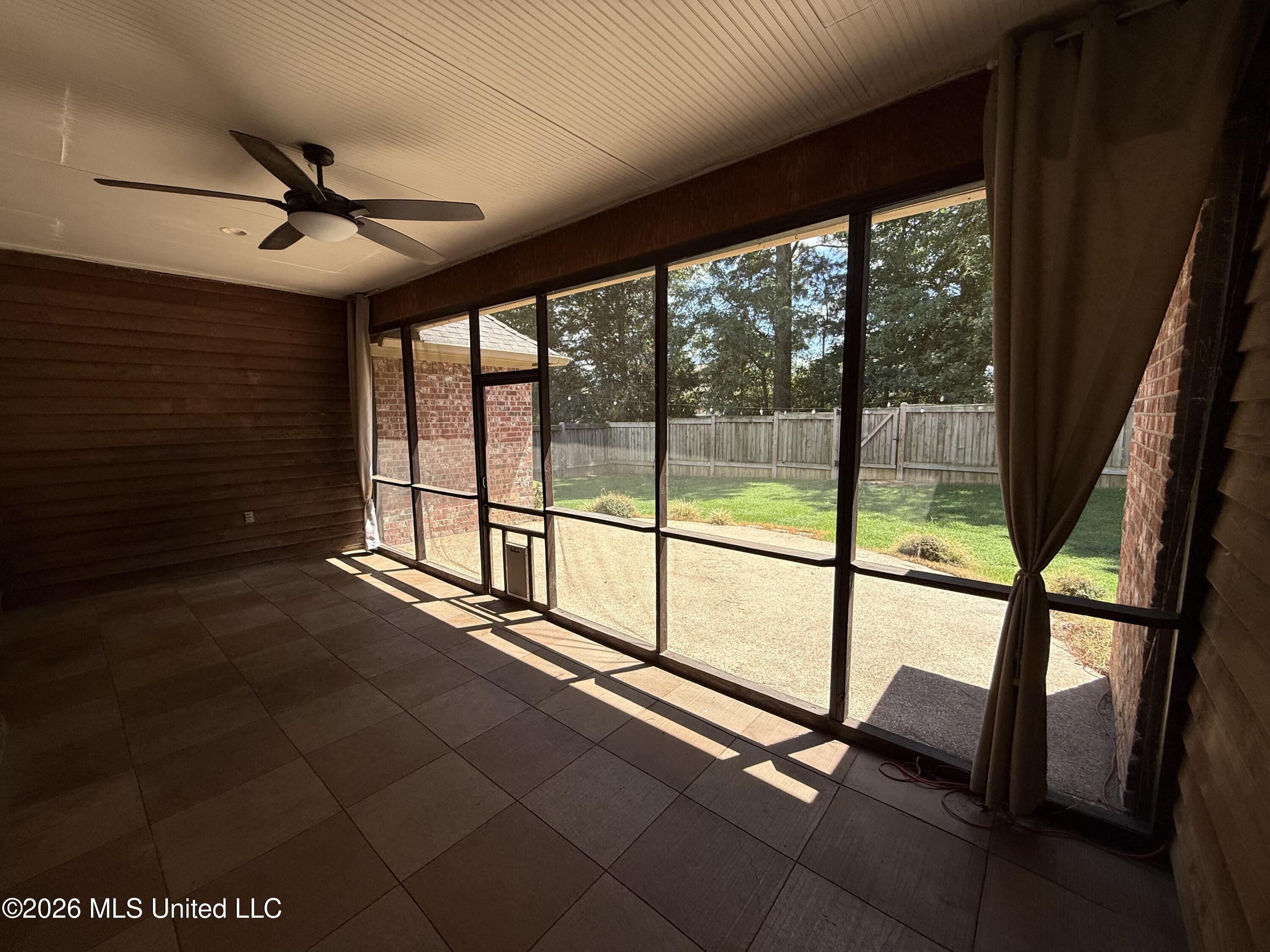 135 Saint Croix Lane Property Photo 46