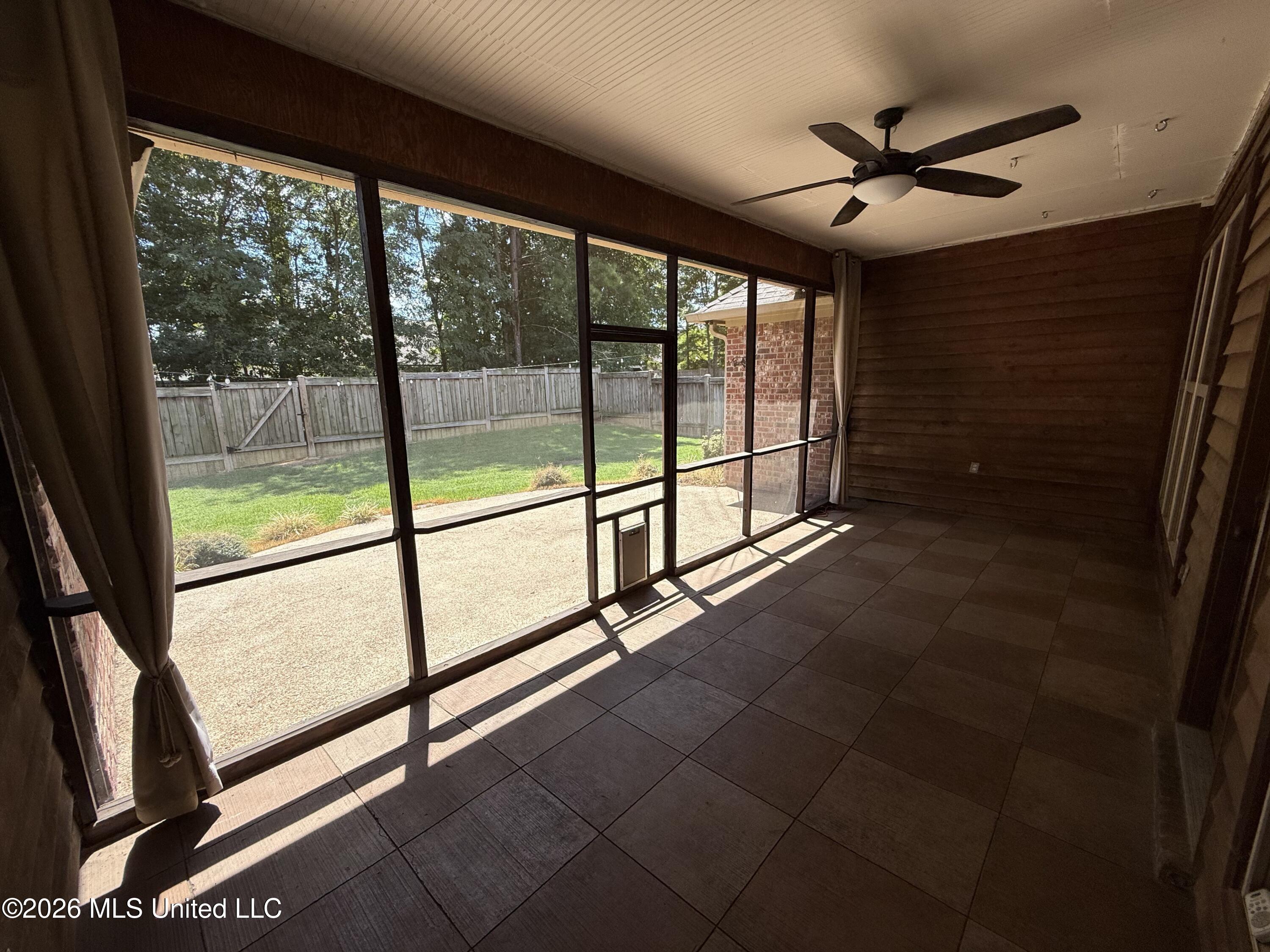 135 Saint Croix Lane Property Photo 48