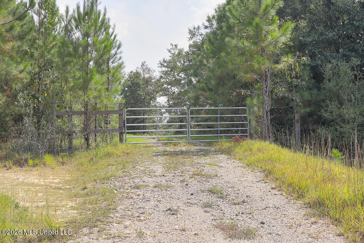 14481 E Wortham Road Property Photo 8