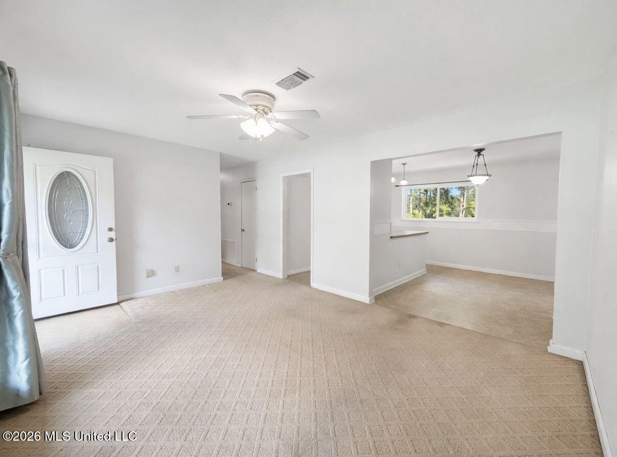 15909 Belmont Drive Property Photo 15