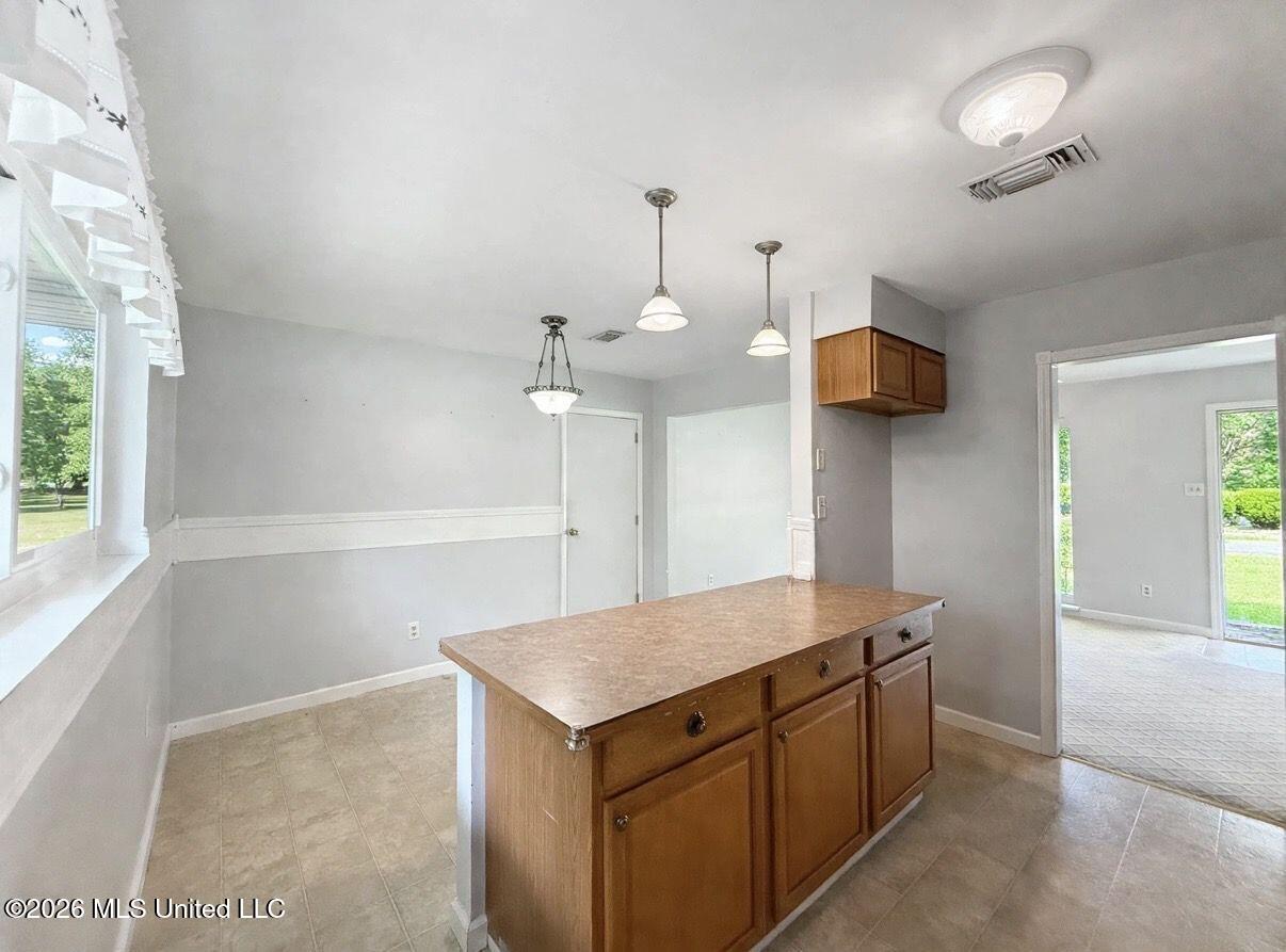 15909 Belmont Drive Property Photo 31