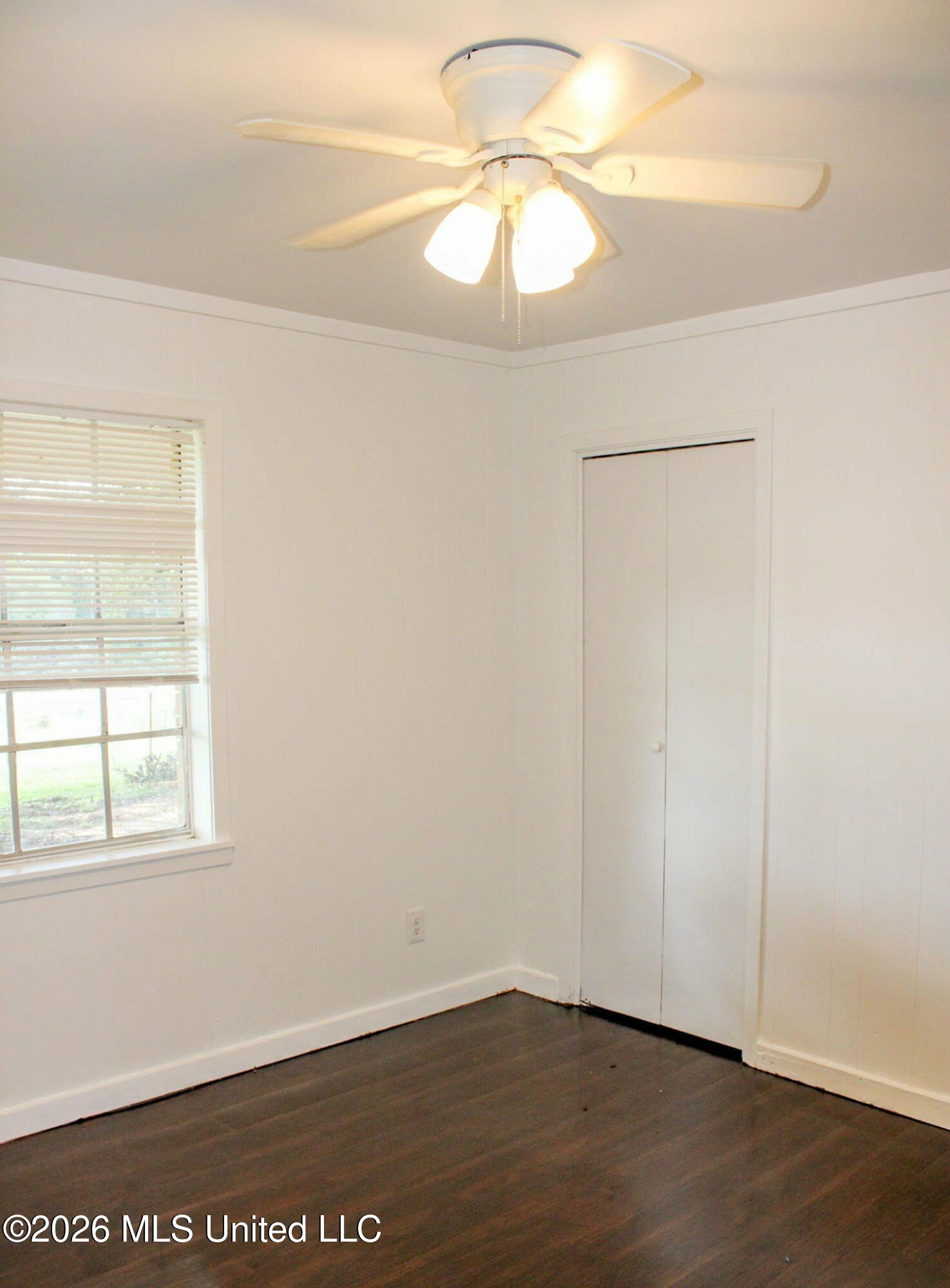 1034 Oak Tree Lane Property Photo 18