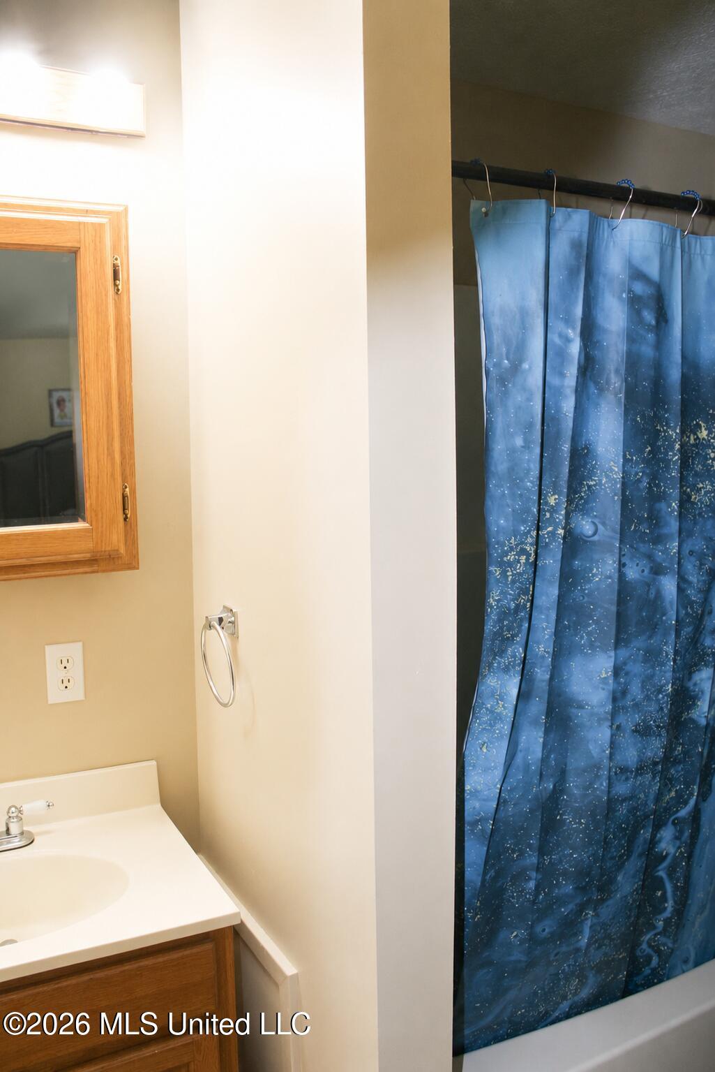 1034 Oak Tree Lane Property Photo 26