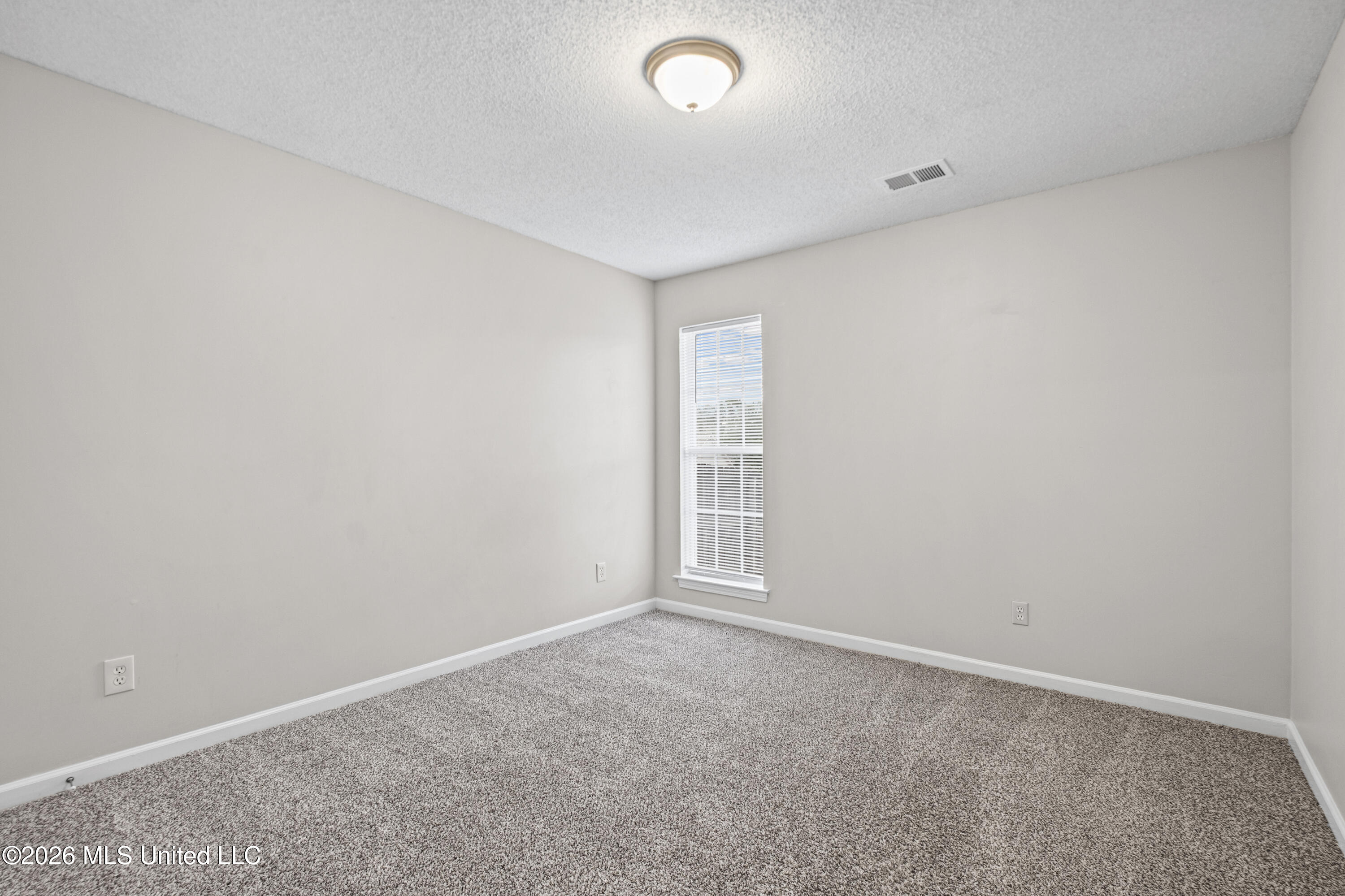 1130 Warwick Place Property Photo 21