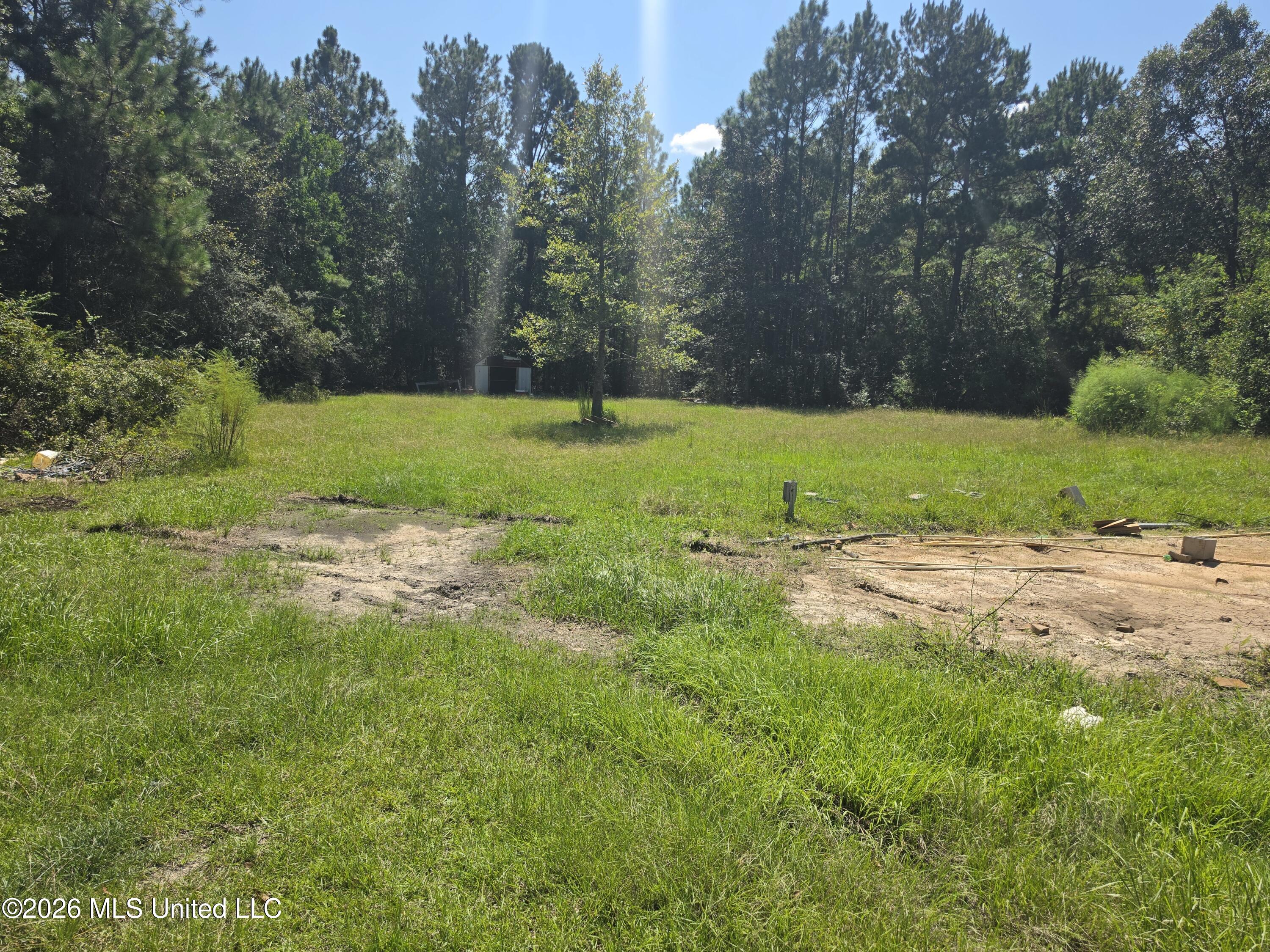 20431 Robinson Road Property Photo 6