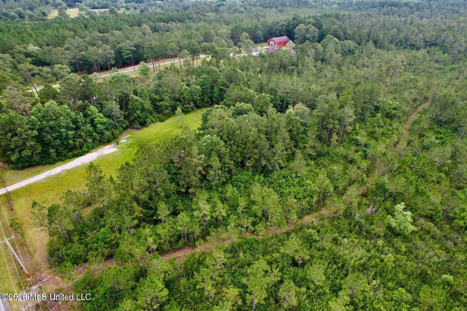 20431 Robinson Road Property Photo 8