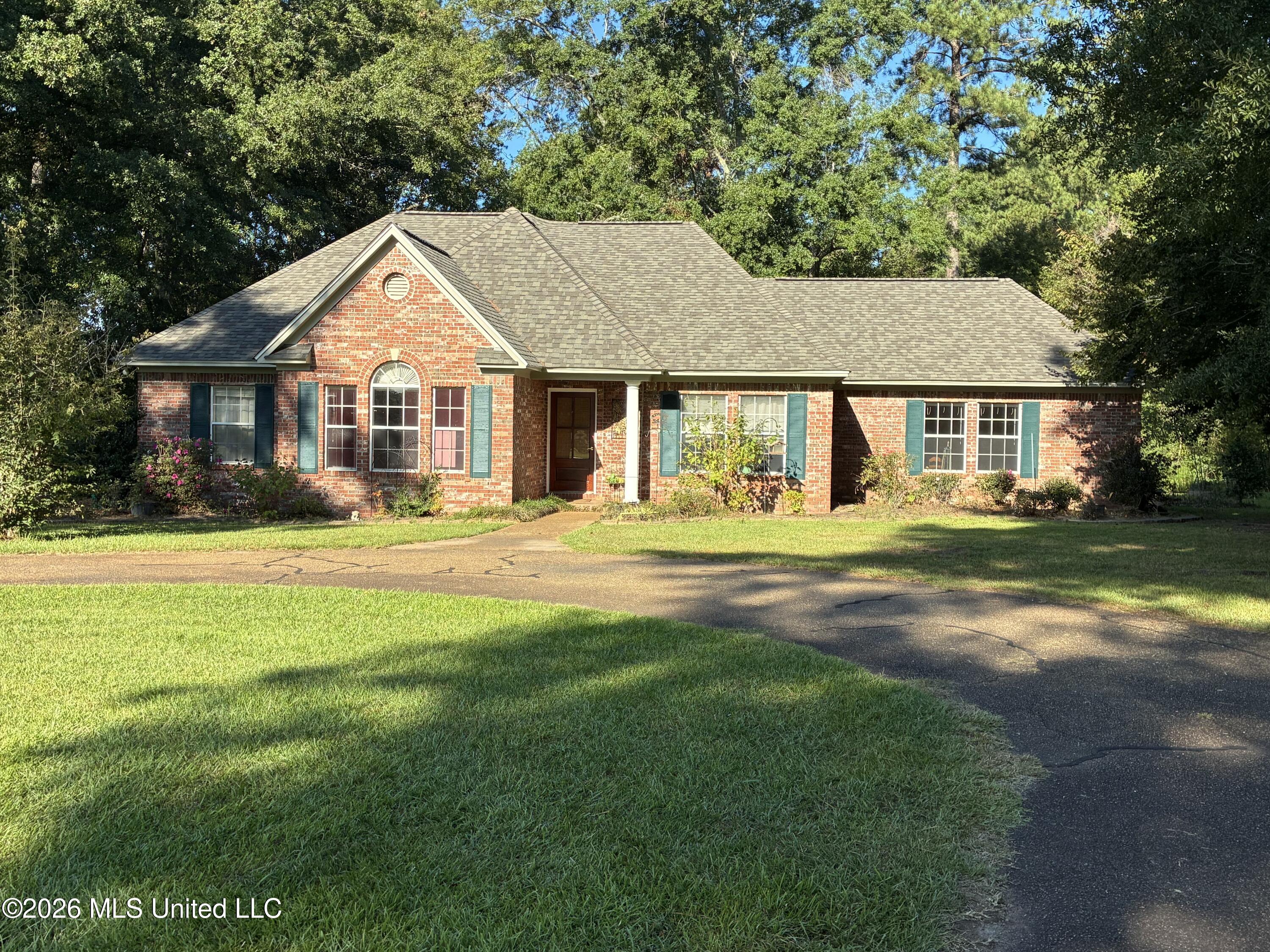 490 Se Hutcherson Lane Property Photo 1