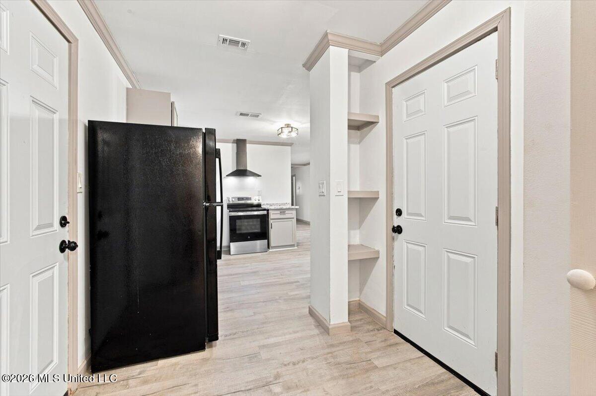1943 Bienville Drive Property Photo 19