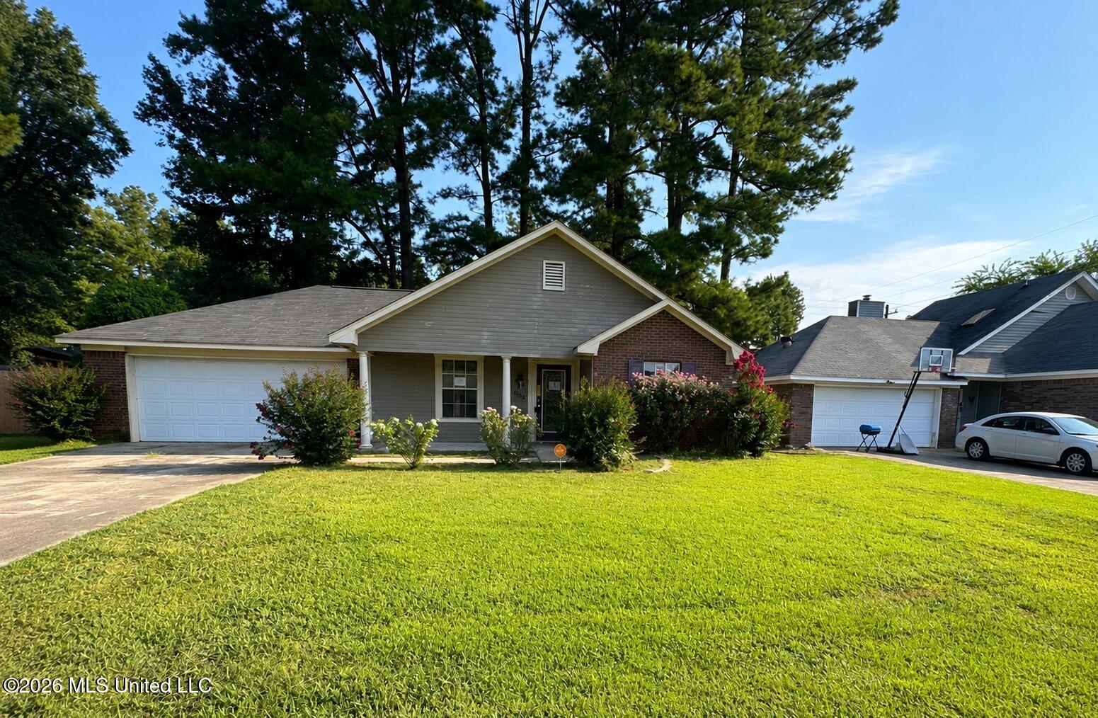 505 Fairview Cove Property Photo 1