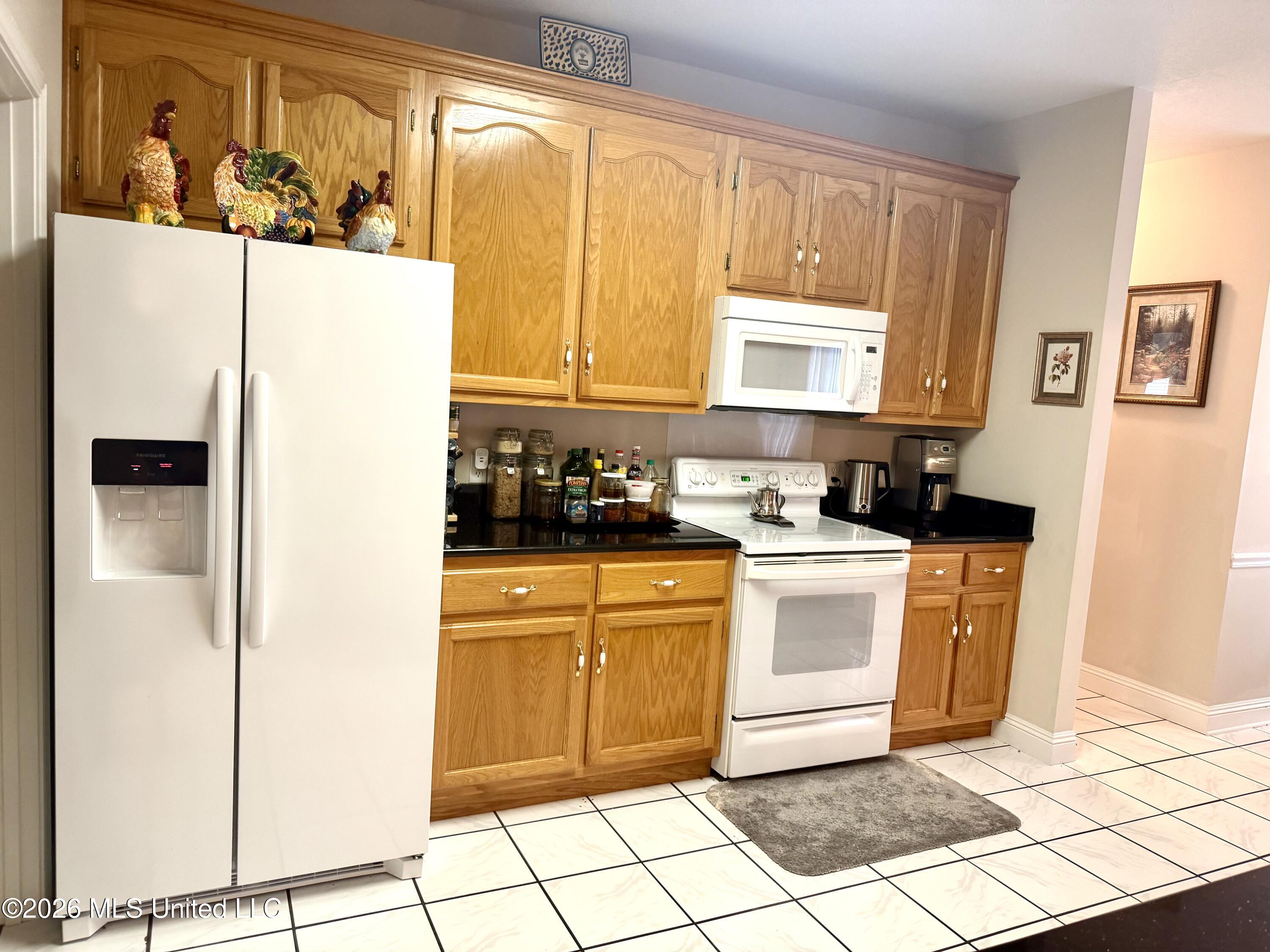 2021 Parkview Drive Property Photo 18