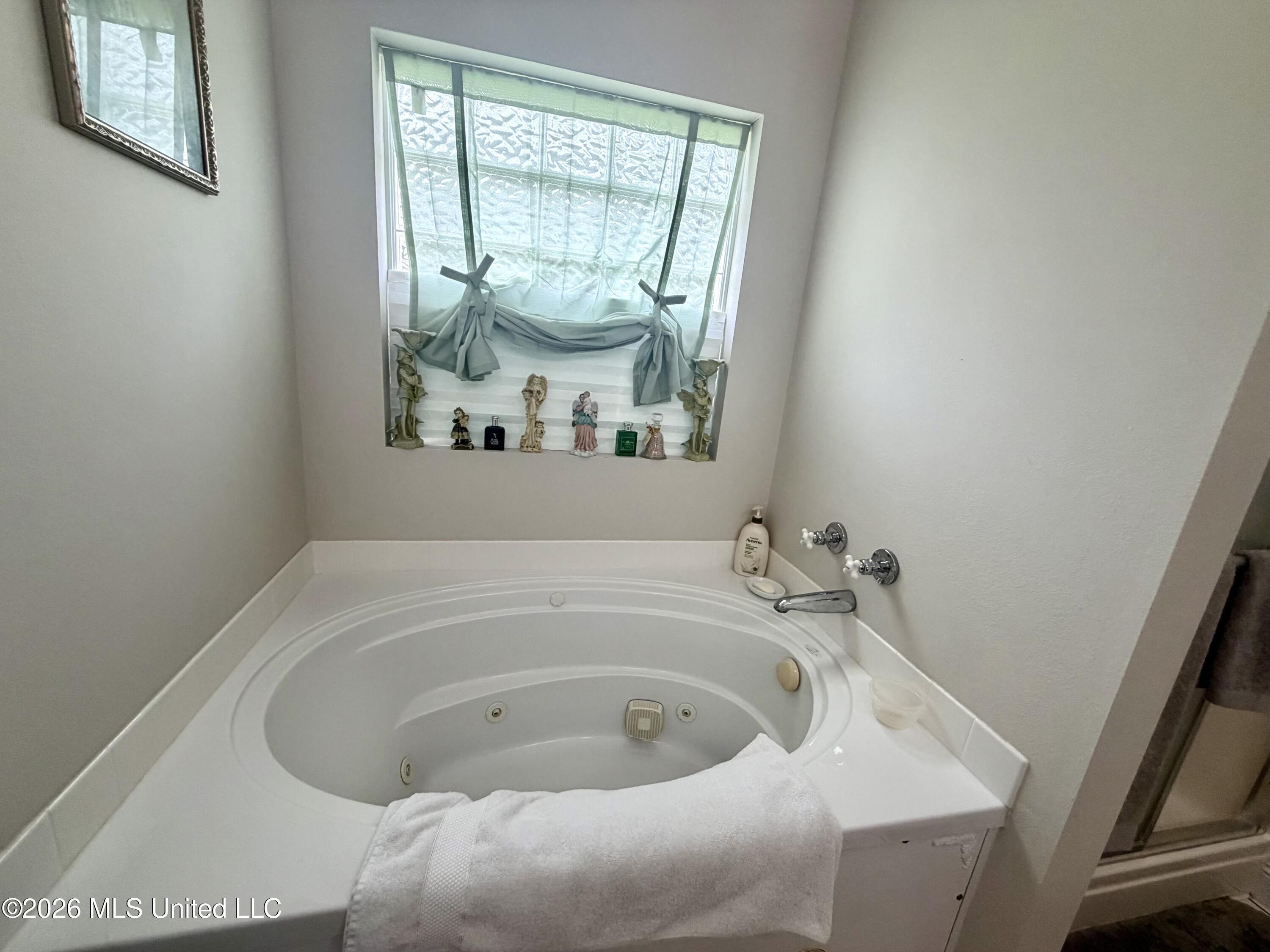 2021 Parkview Drive Property Photo 28