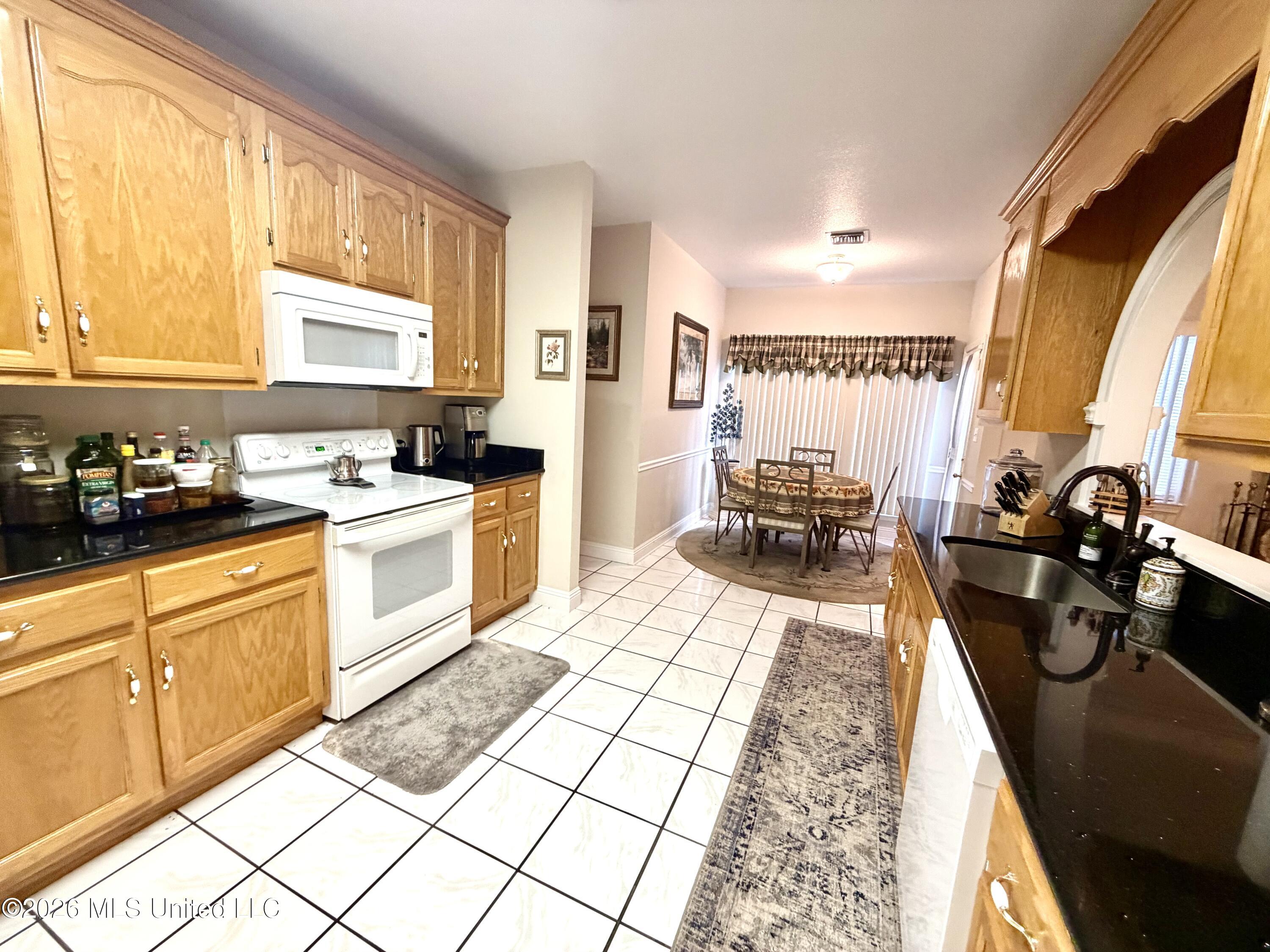 2021 Parkview Drive Property Photo 49